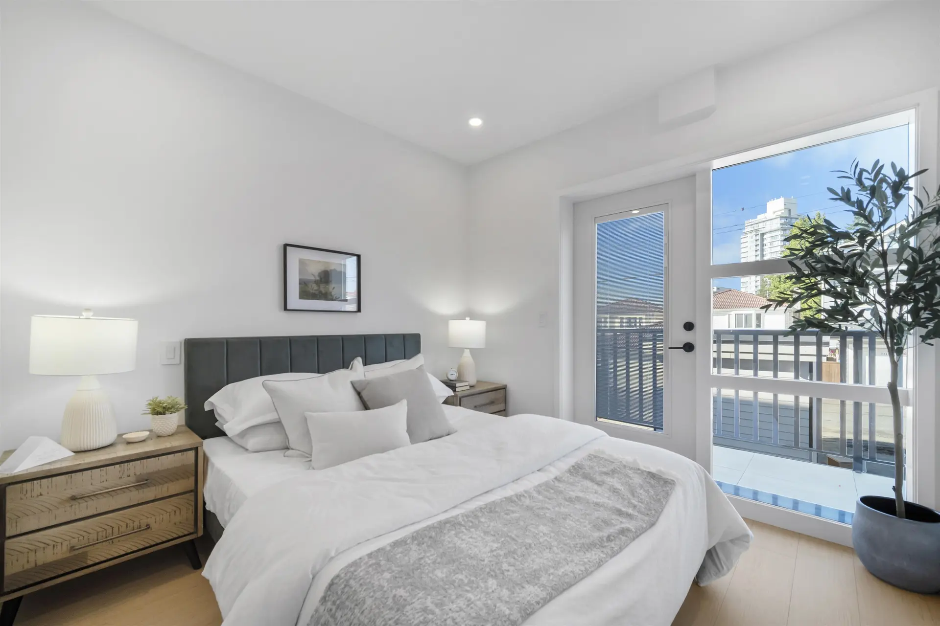 #102 2329 E 34th Avenue - Image 7