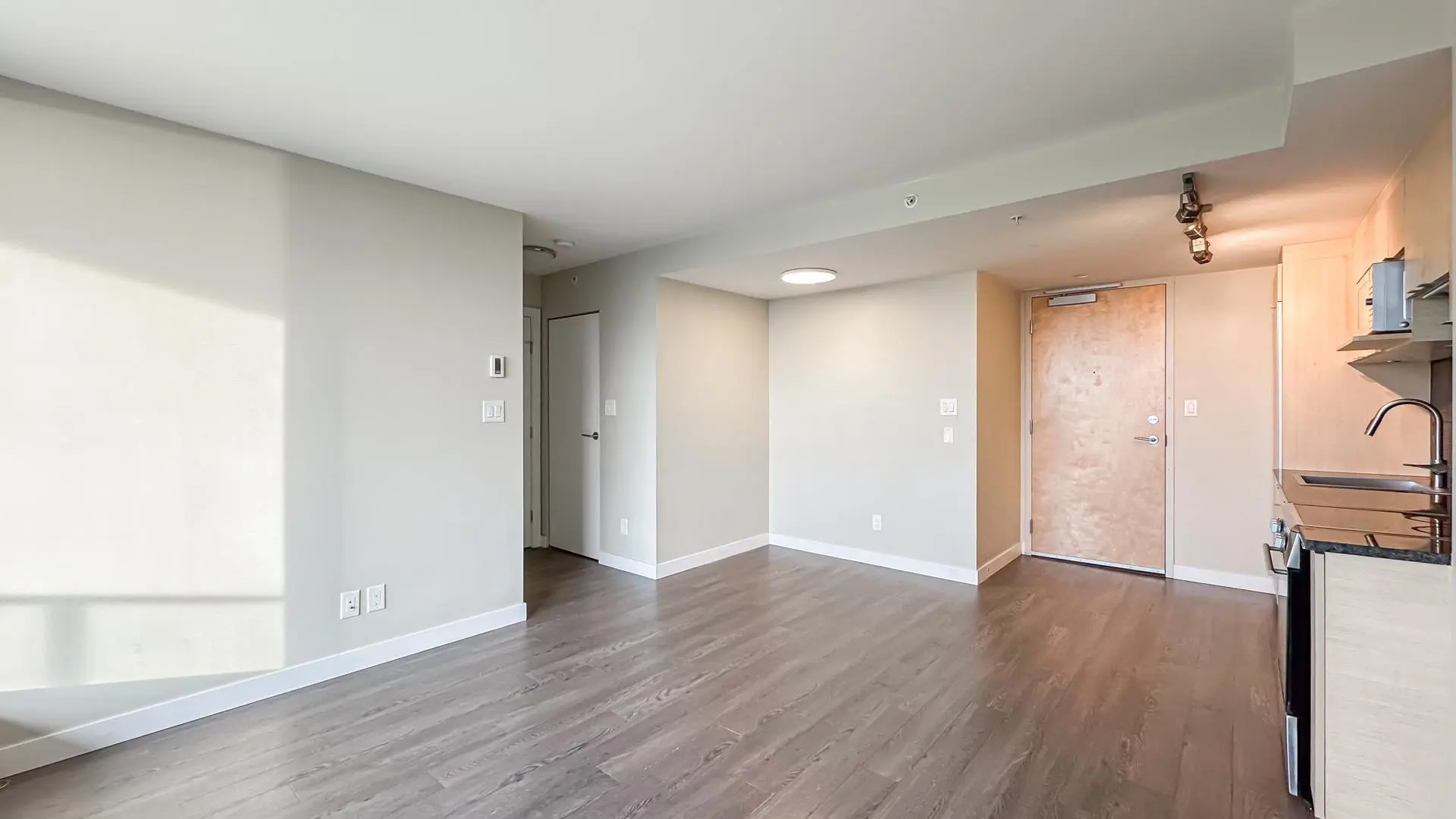 #3504 488 SW Marine Drive - Image 7