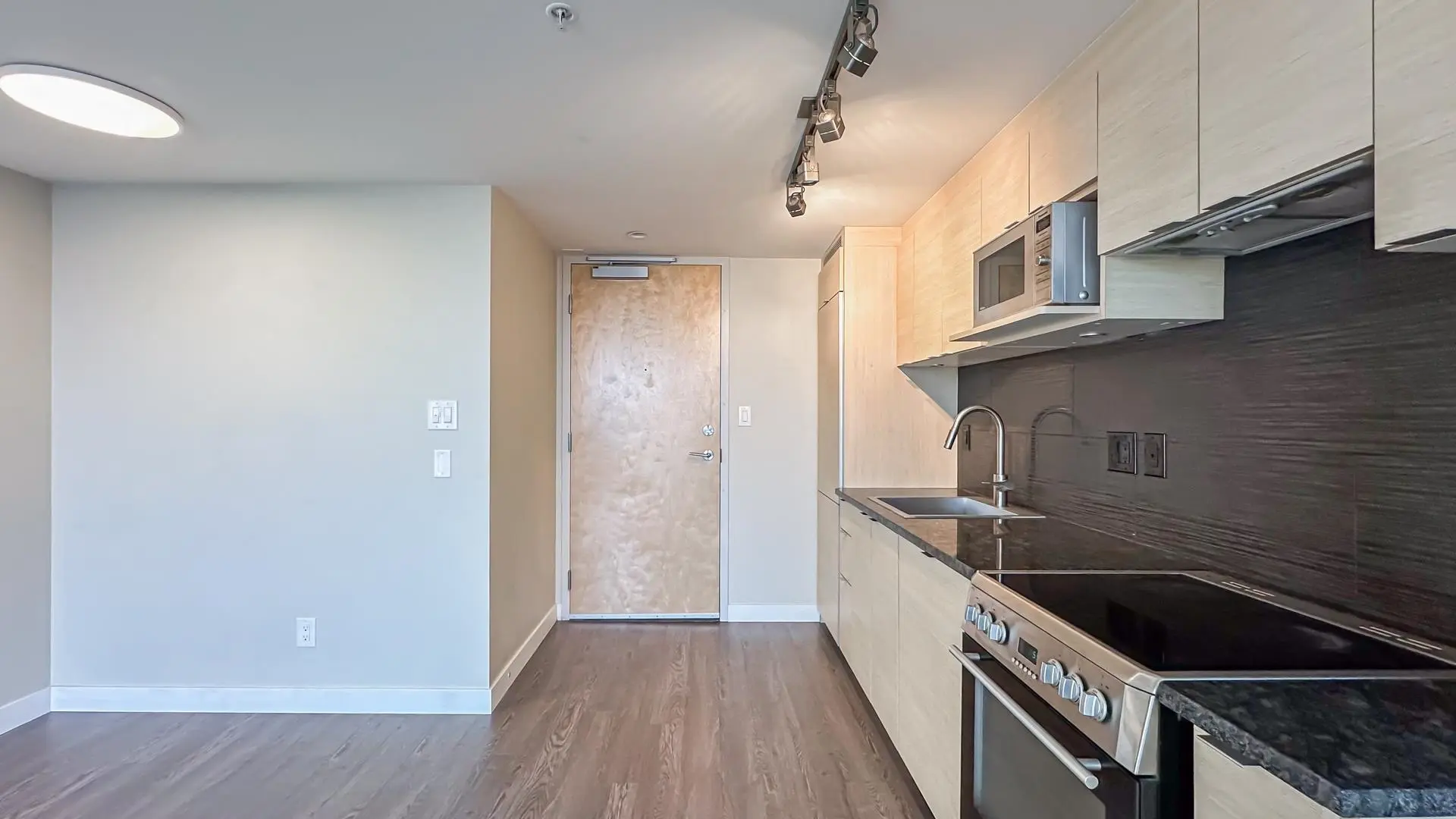 #3504 488 SW Marine Drive - Image 10