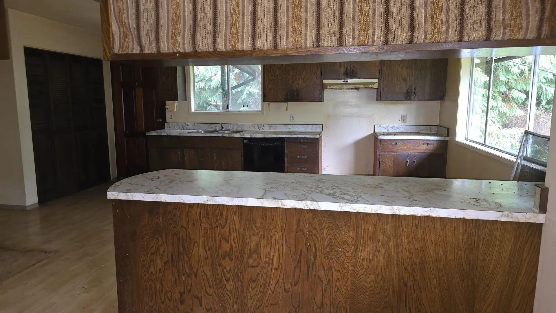 Property at 4494 RONDEVIEW ROAD, Madeira Park, BC