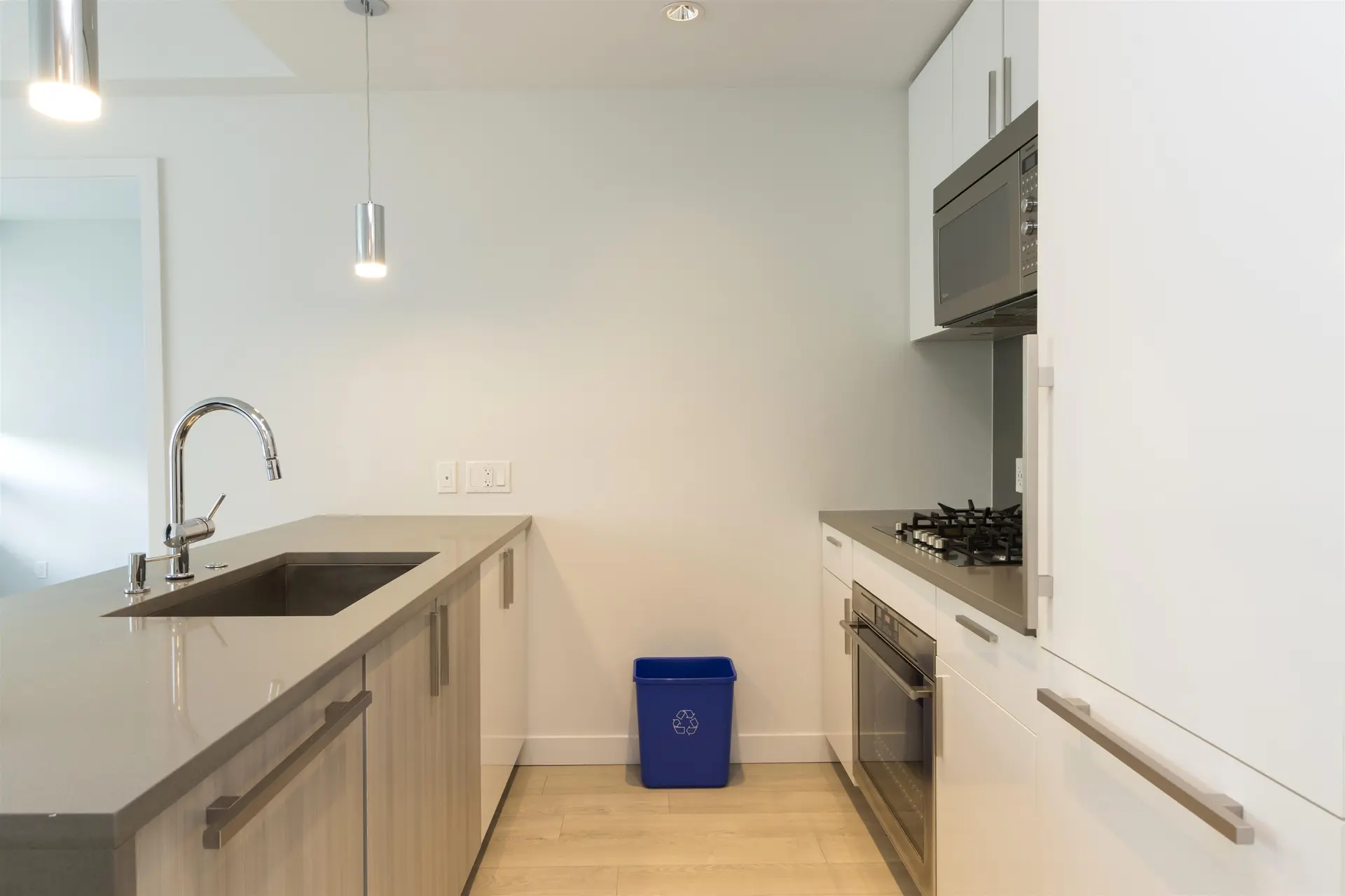 Property at #615 5599 COONEY ROAD, Richmond, BC