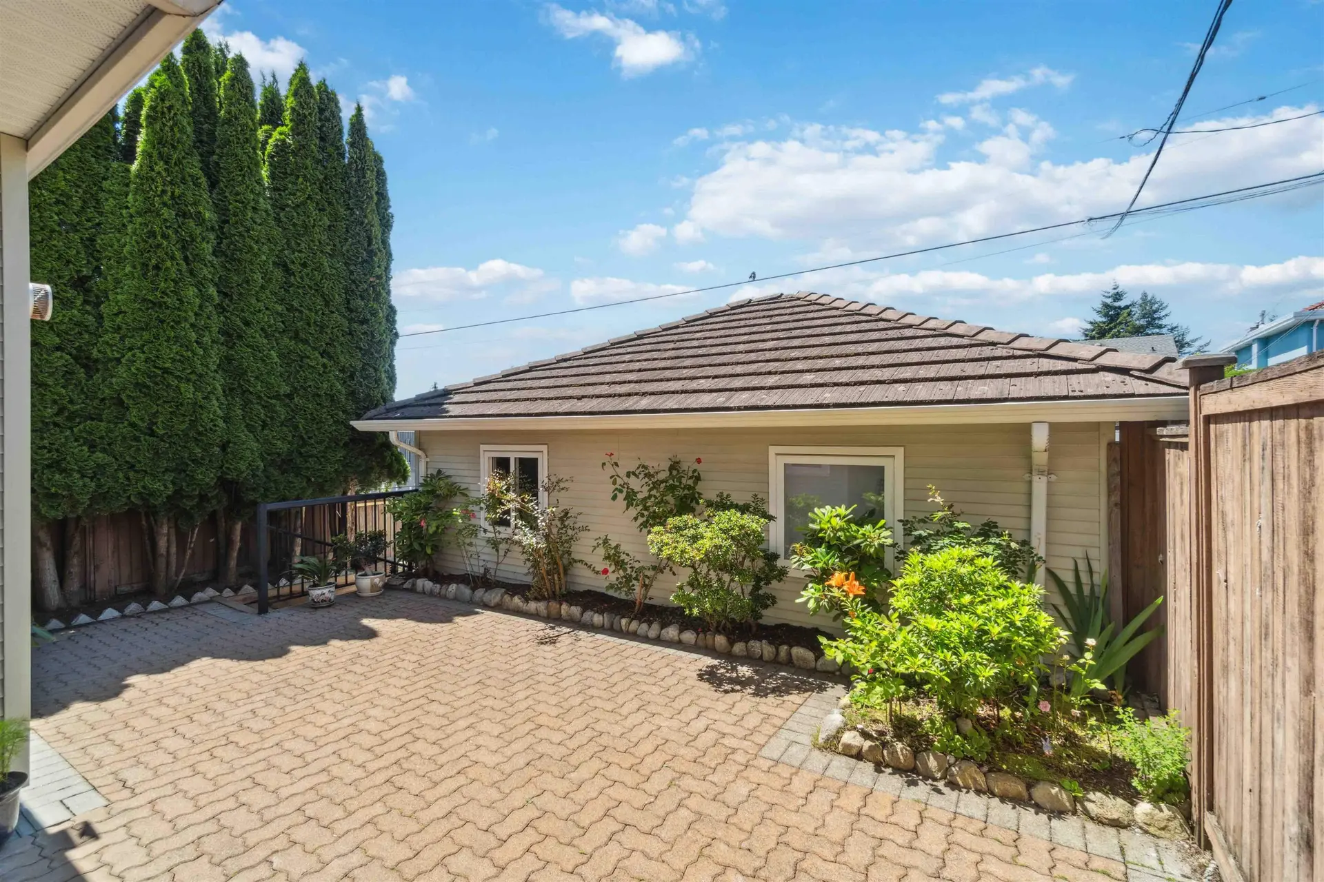 1303 W 67th Avenue - Image 9
