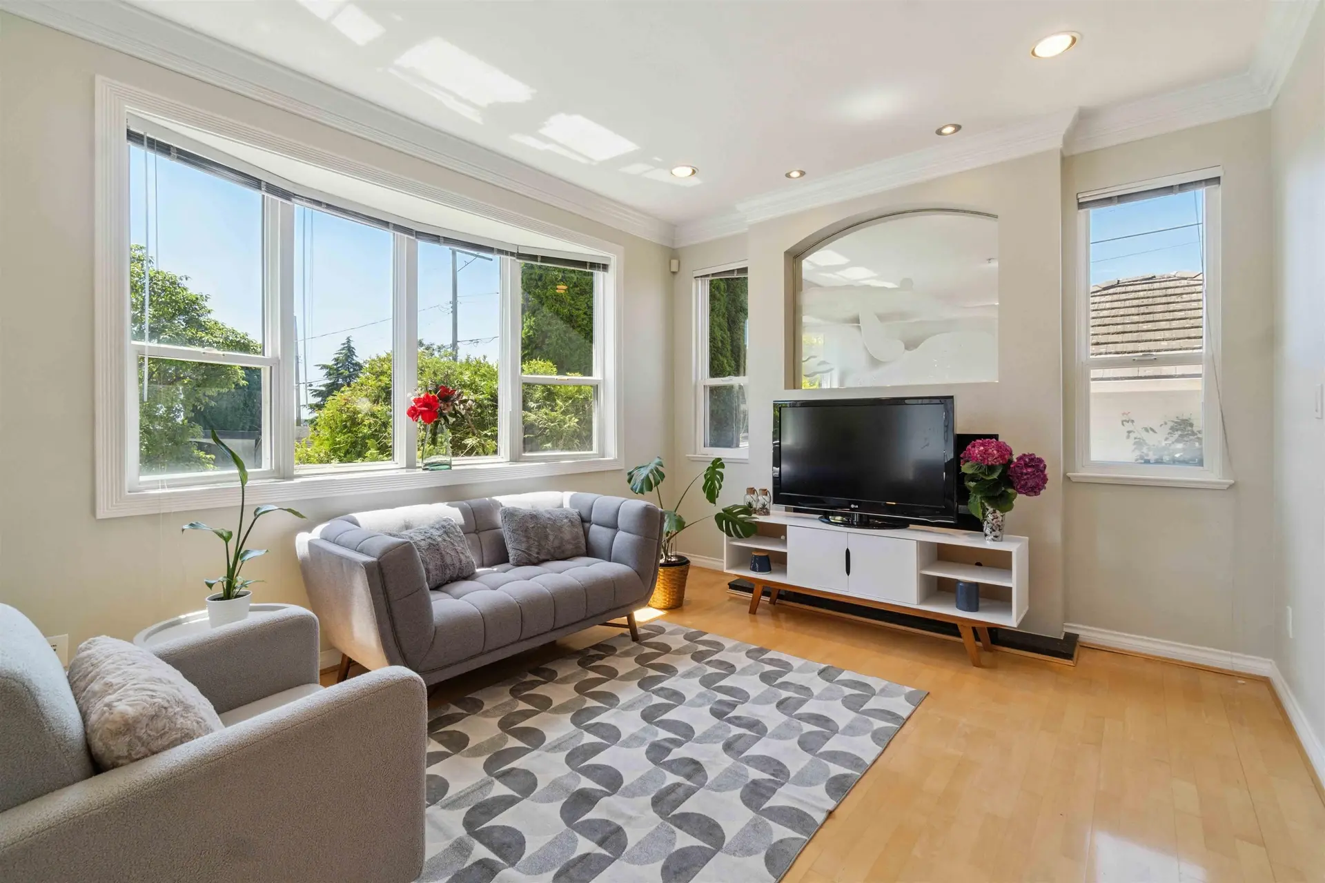 1303 W 67th Avenue - Image 3
