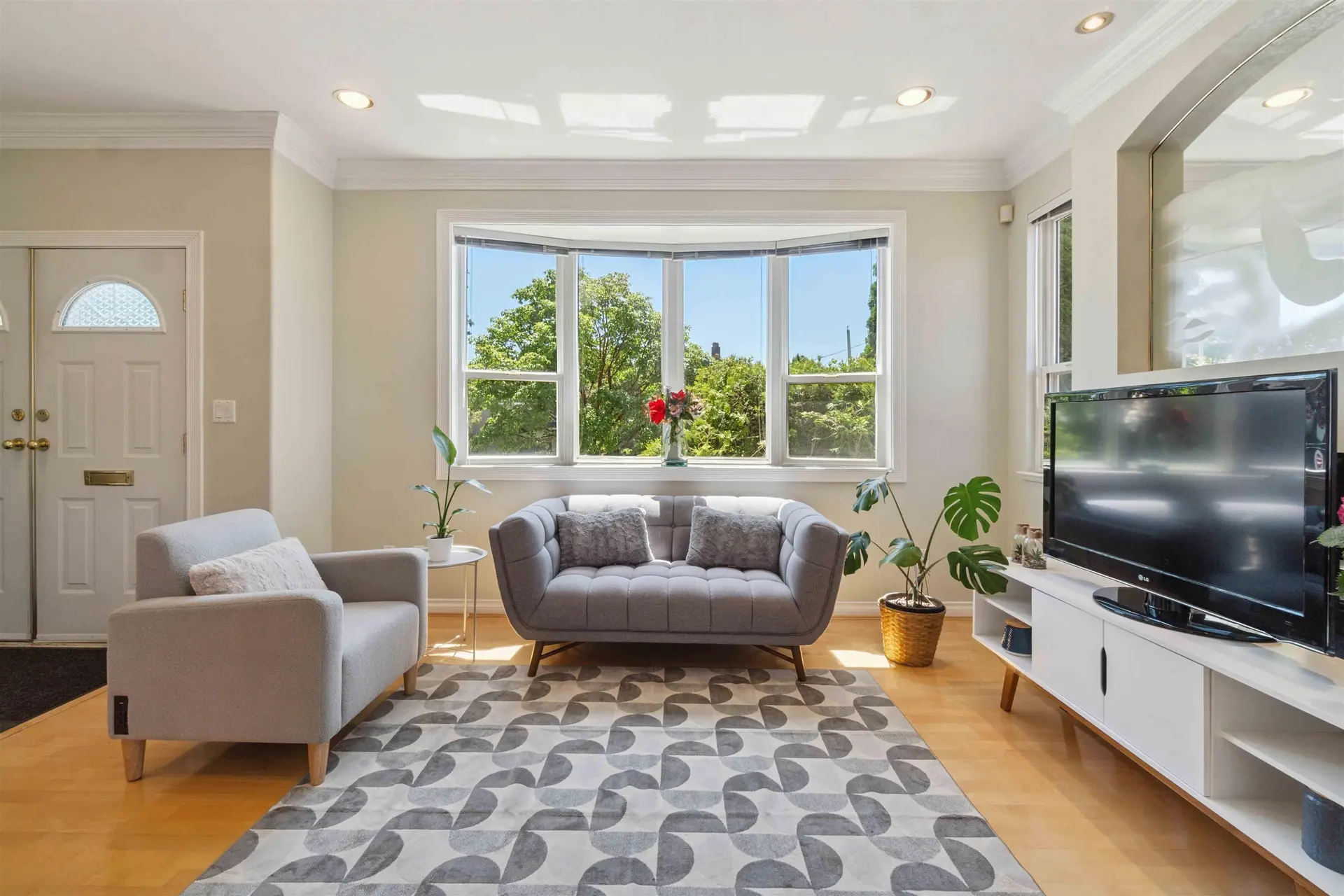 1303 W 67th Avenue - Image 4