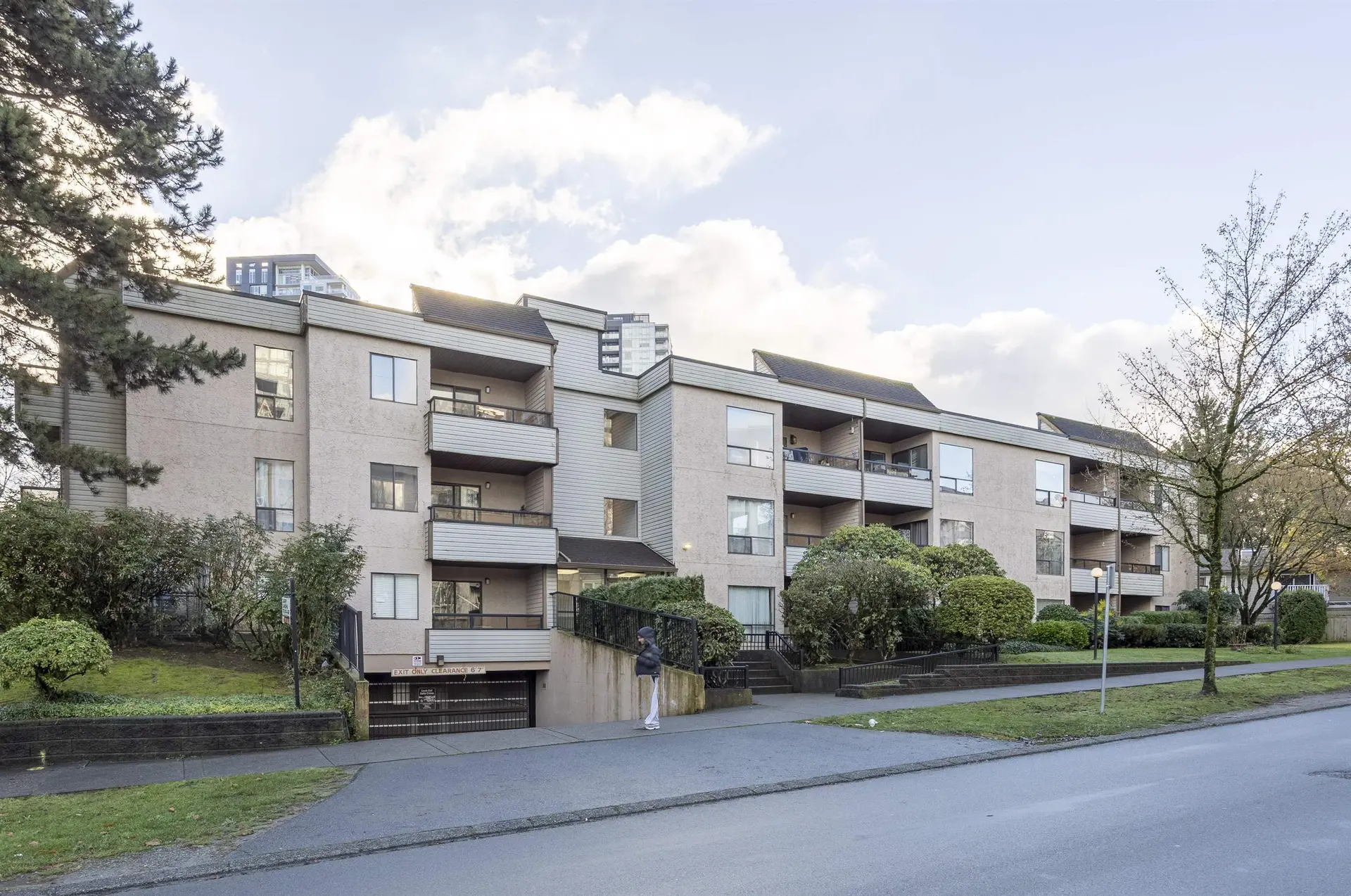 #309 13344 102a Avenue - Image 1