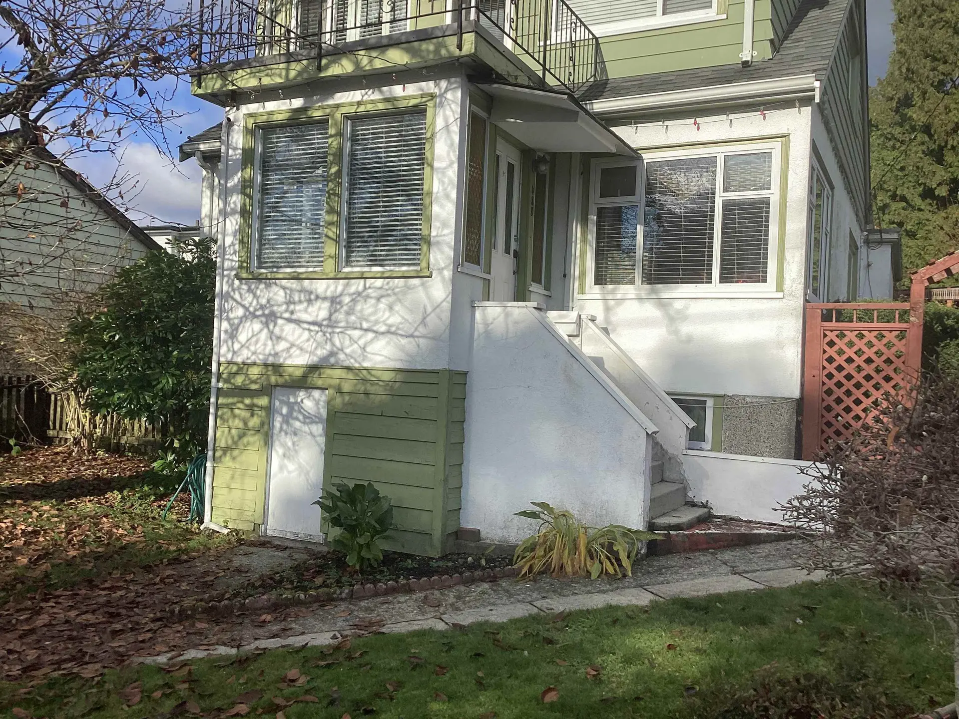 488 E 4th Street - Image 2