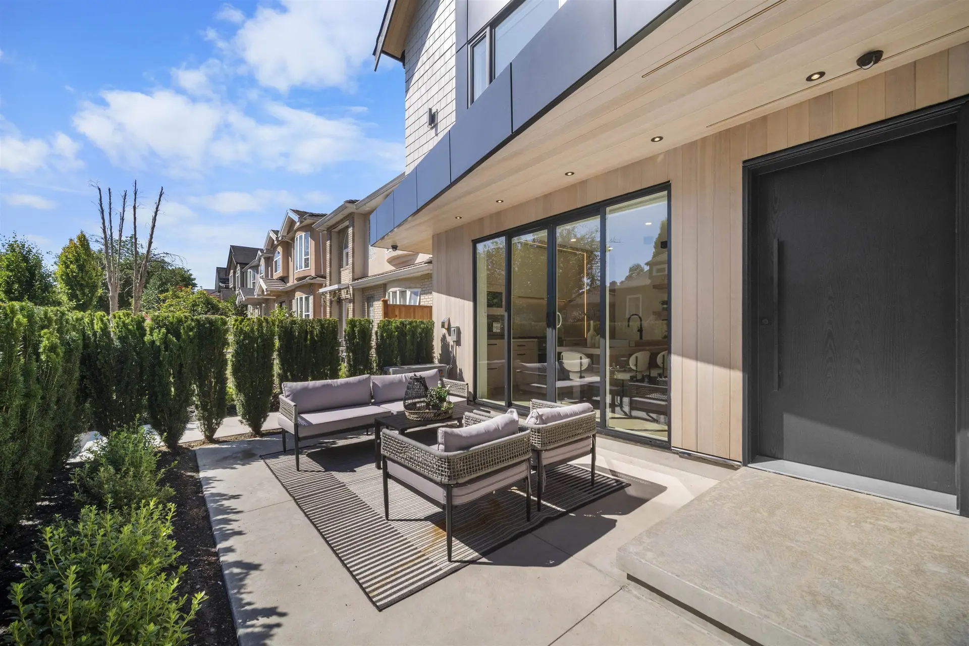 #1 5033 Prince Albert Street - Image 4