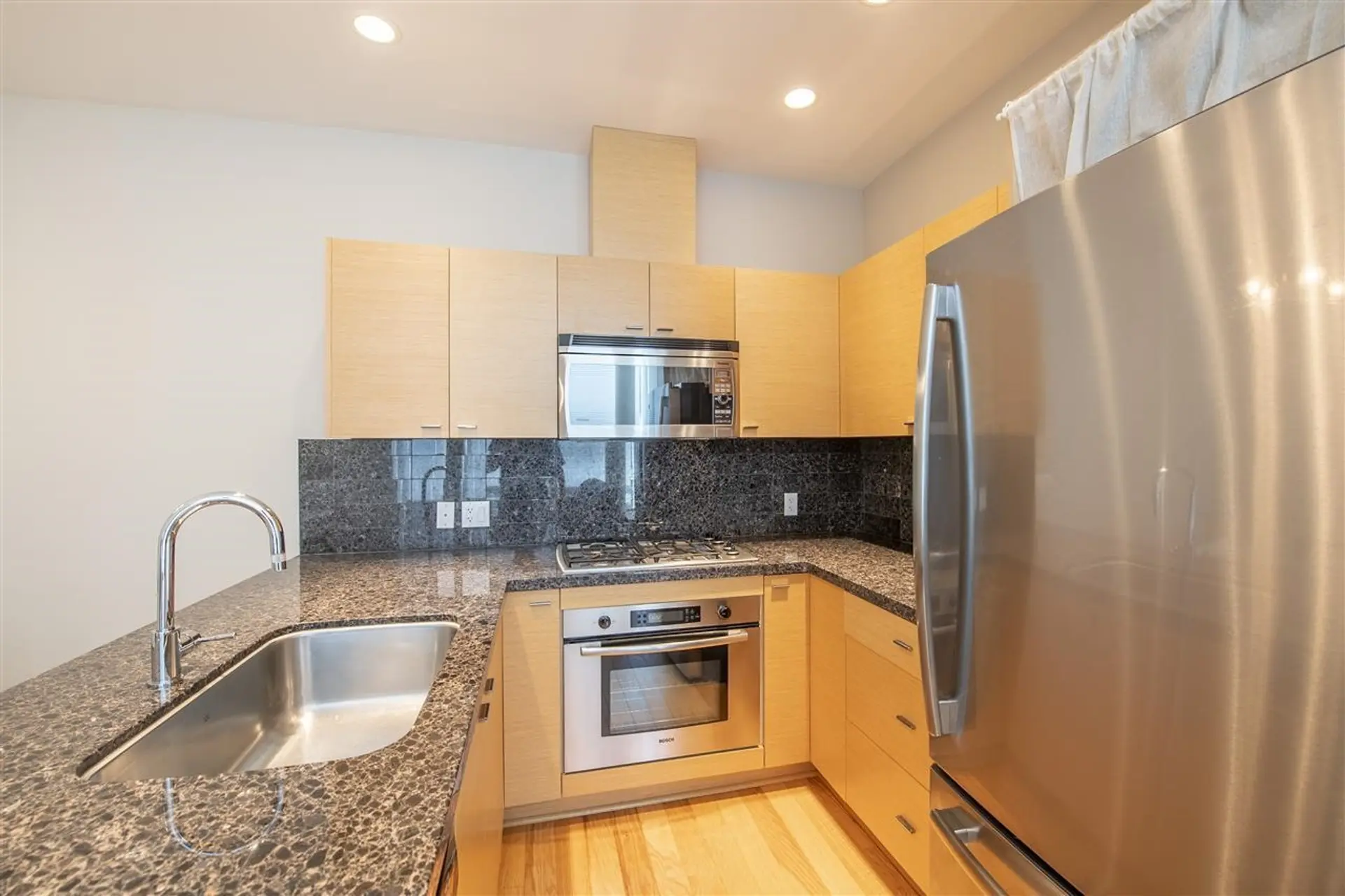 Property at #TH5 6333 KATSURA STREET, Richmond, BC