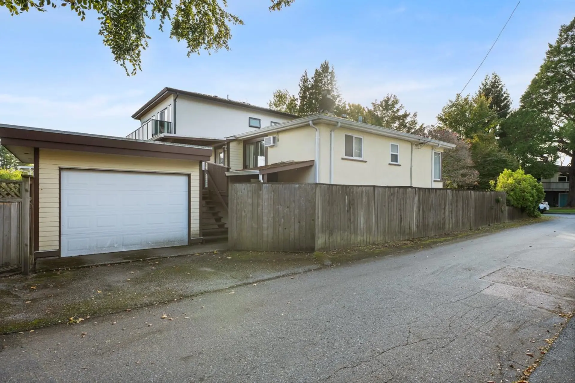 7526 Selkirk Street - Image 12