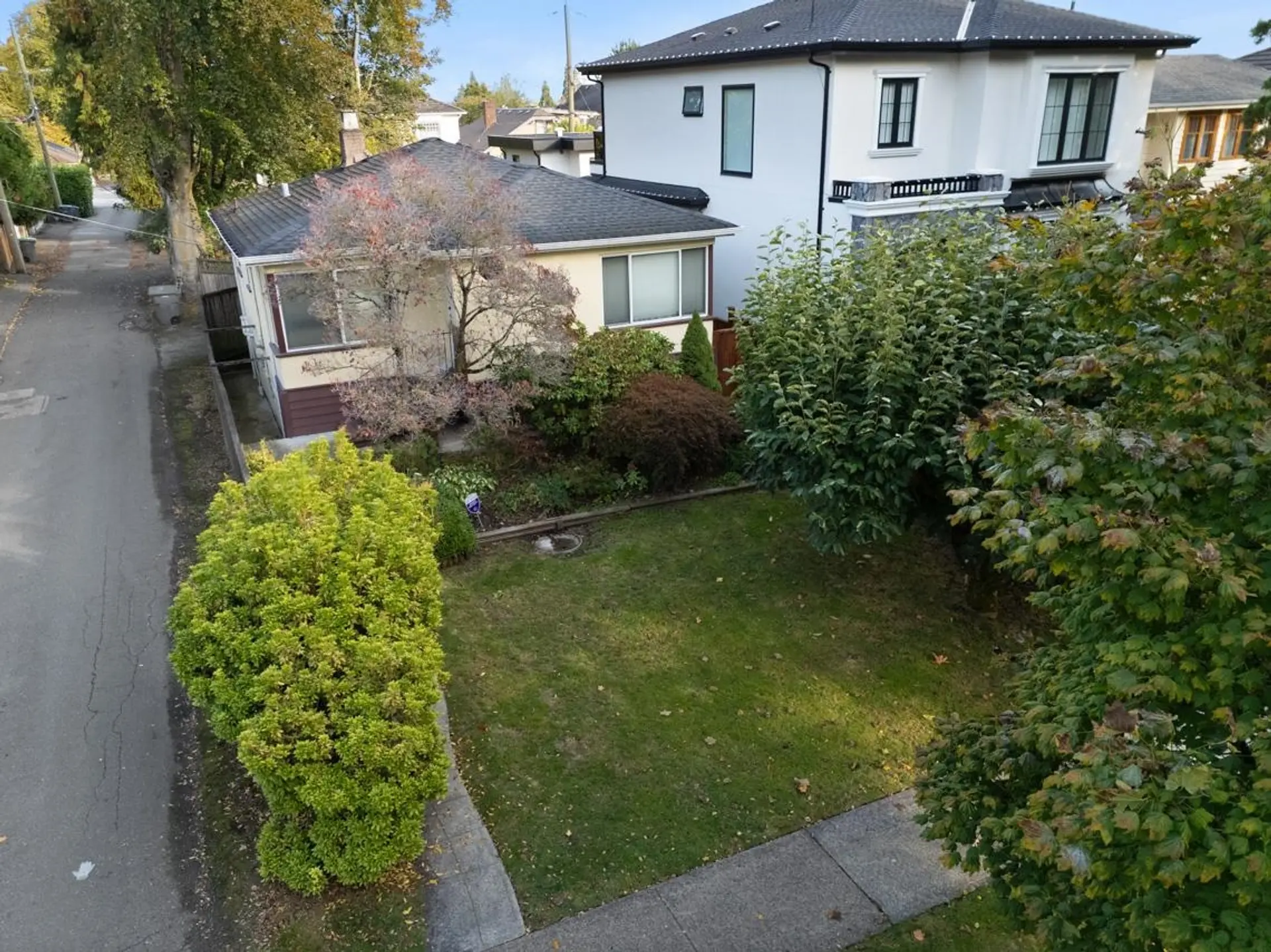 7526 Selkirk Street - Image 3