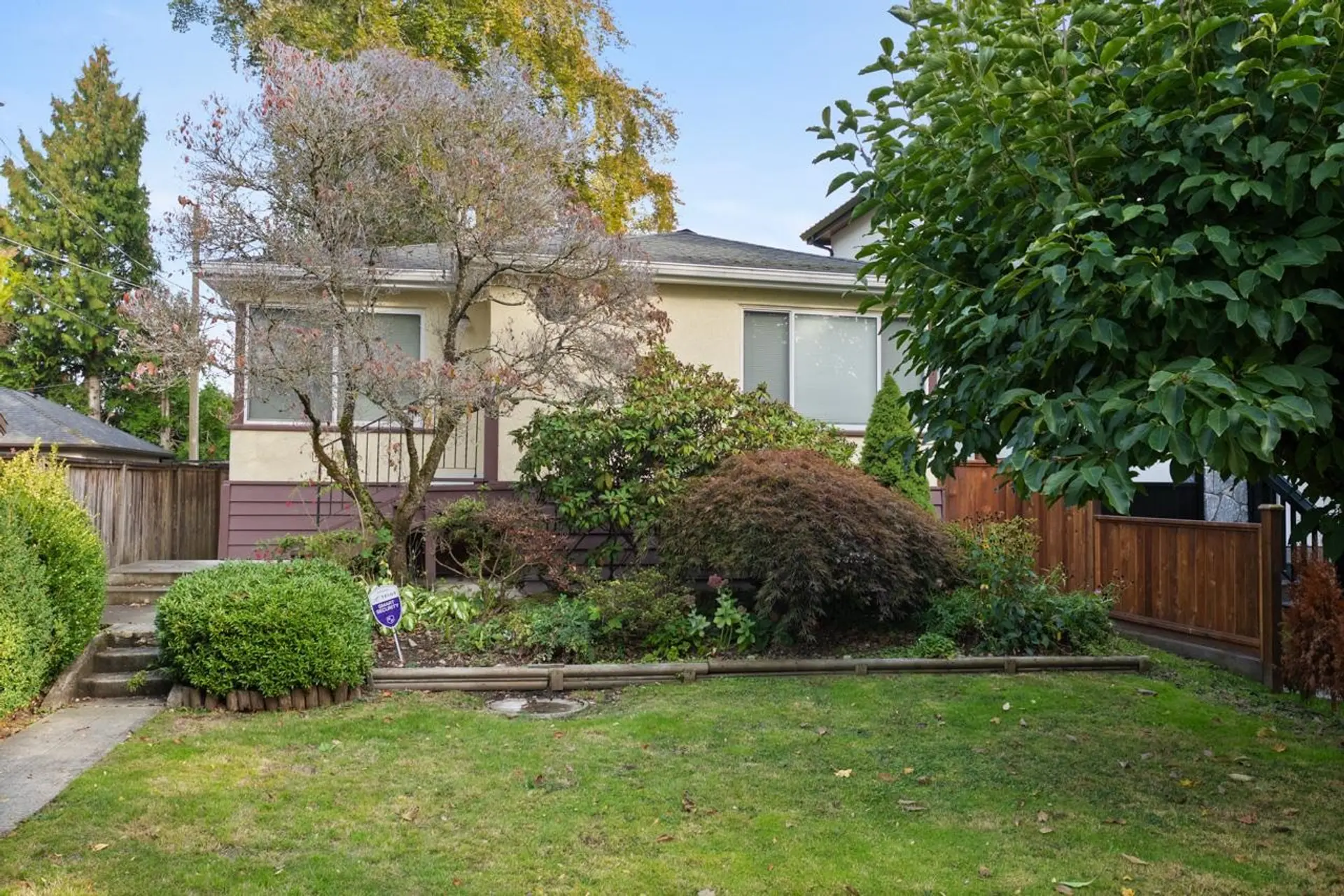 7526 Selkirk Street - Image 1