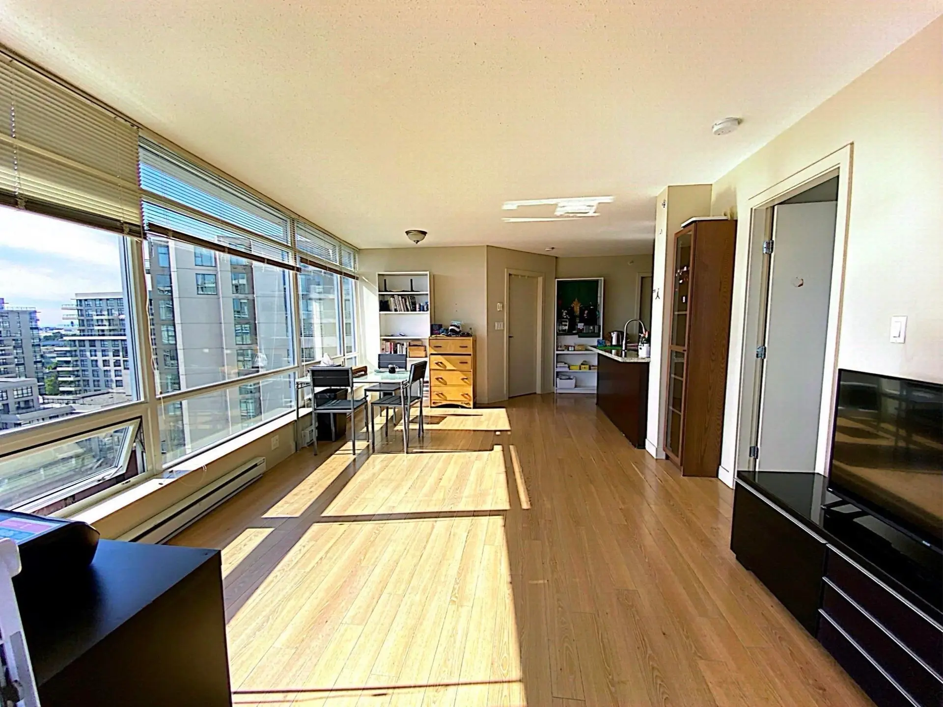 Property at #1605 8288 LANSDOWNE ROAD, Richmond, BC