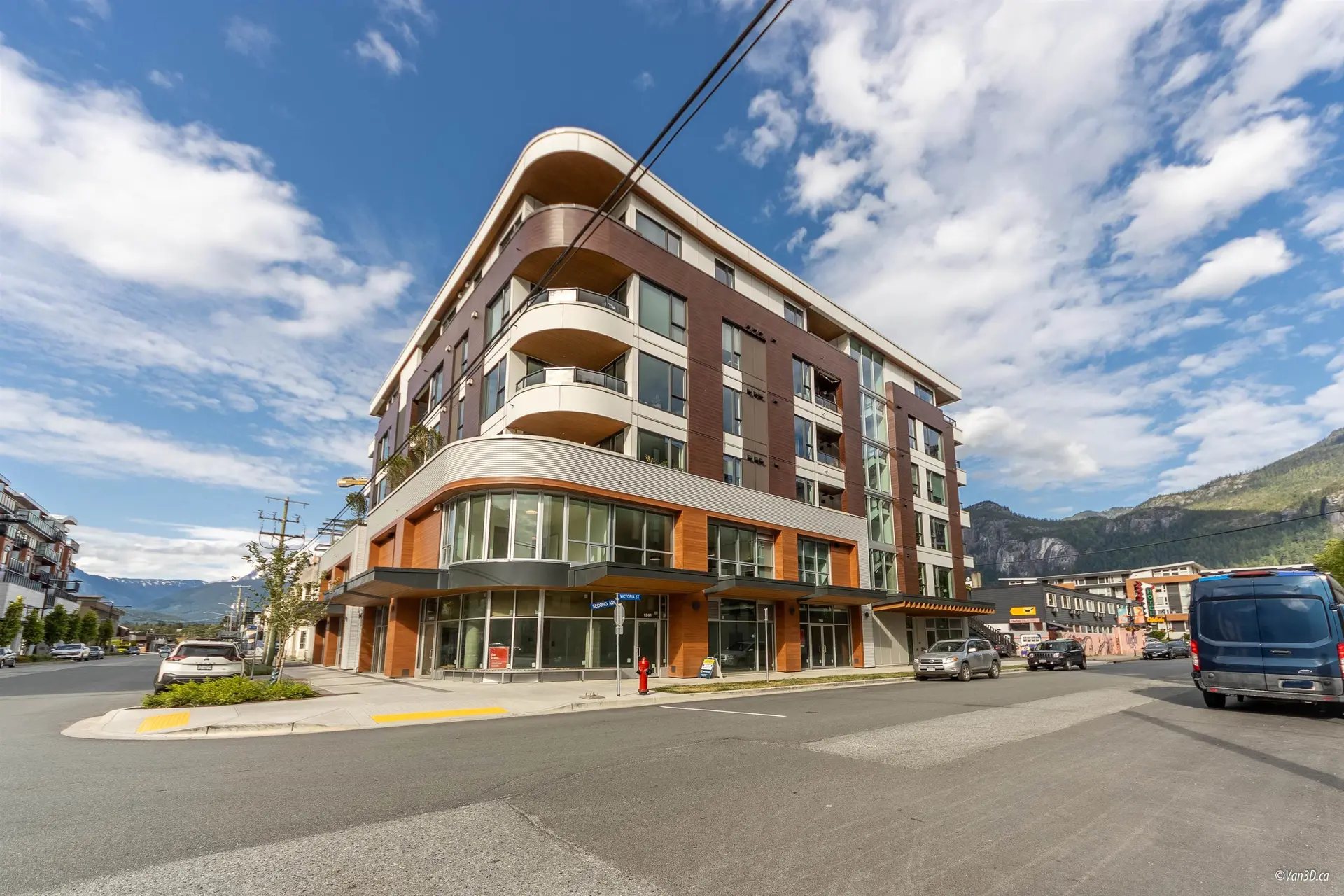 Property at #601 1365 VICTORIA STREET, Squamish, BC