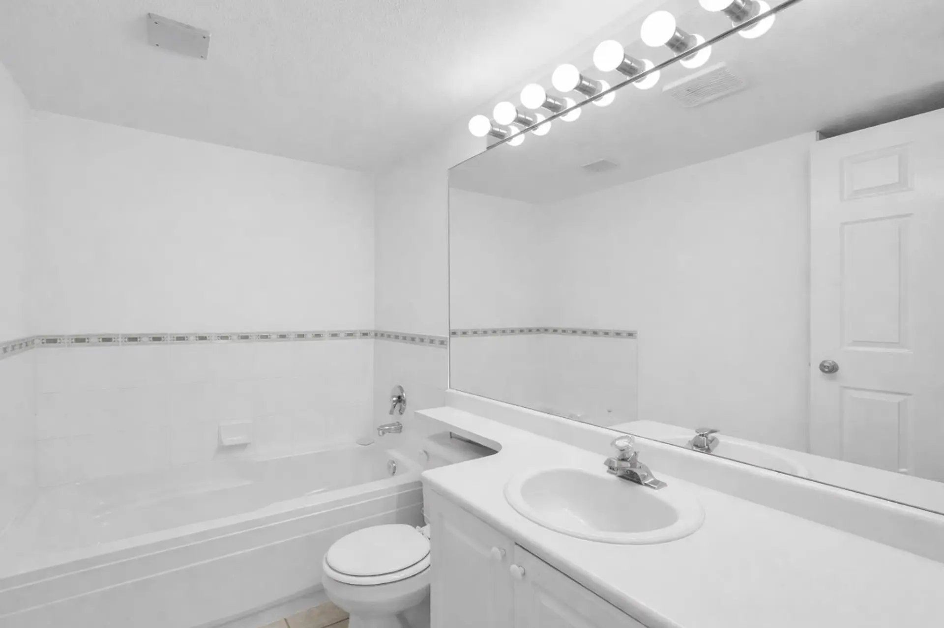 Property at #313 3085 PRIMROSE LANE, Coquitlam, BC