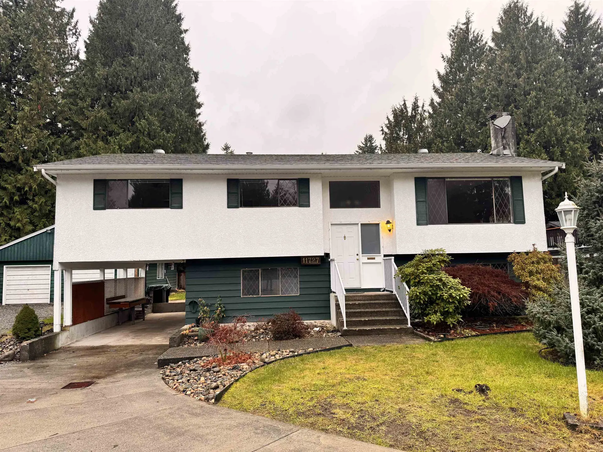 11727 208 Street - Image 1