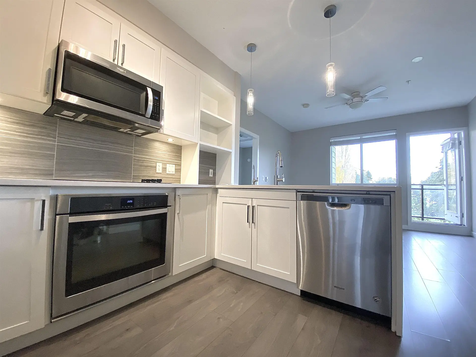 #F308 20211 66 Avenue - Image 3