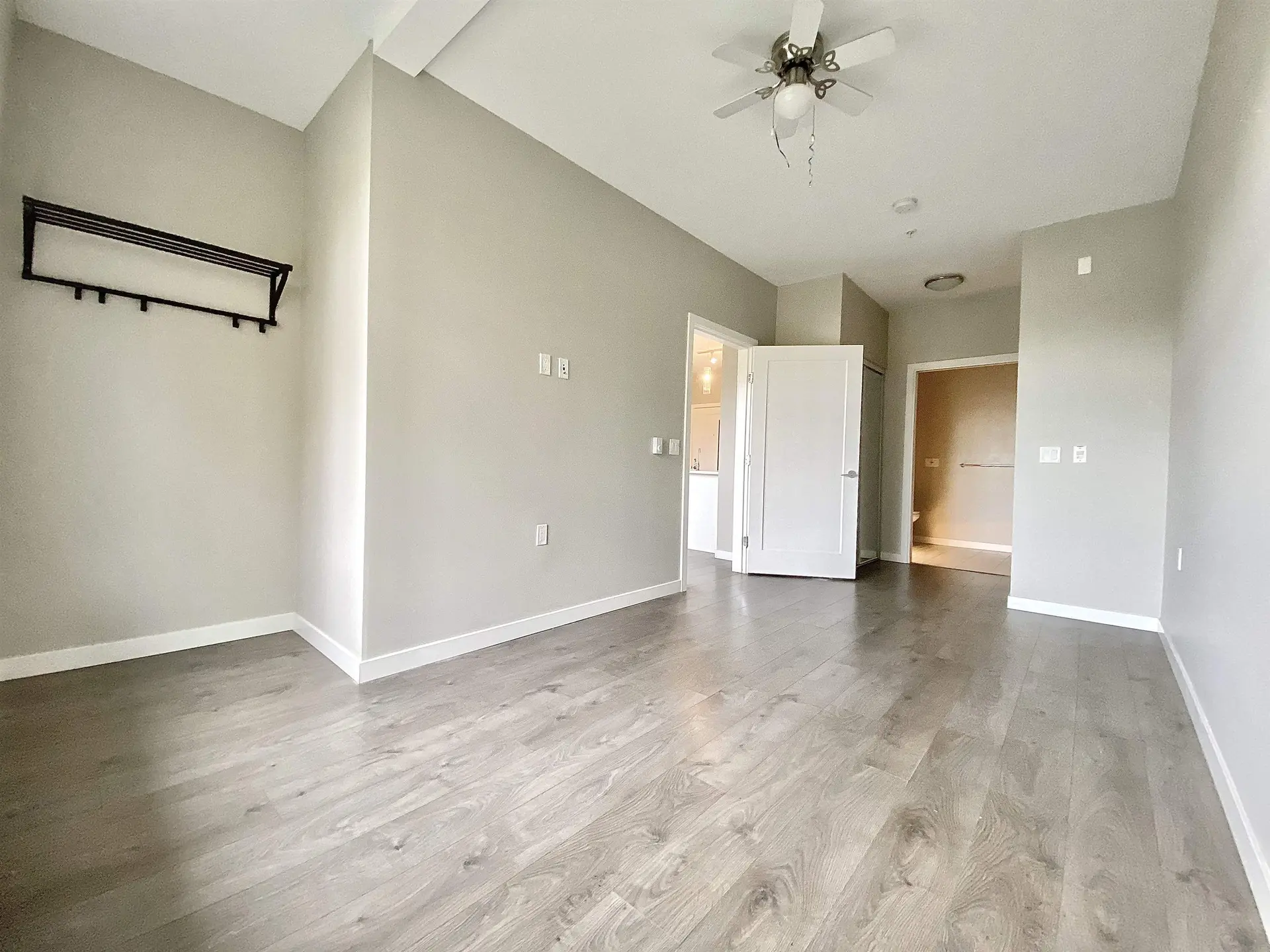 #F308 20211 66 Avenue - Image 11