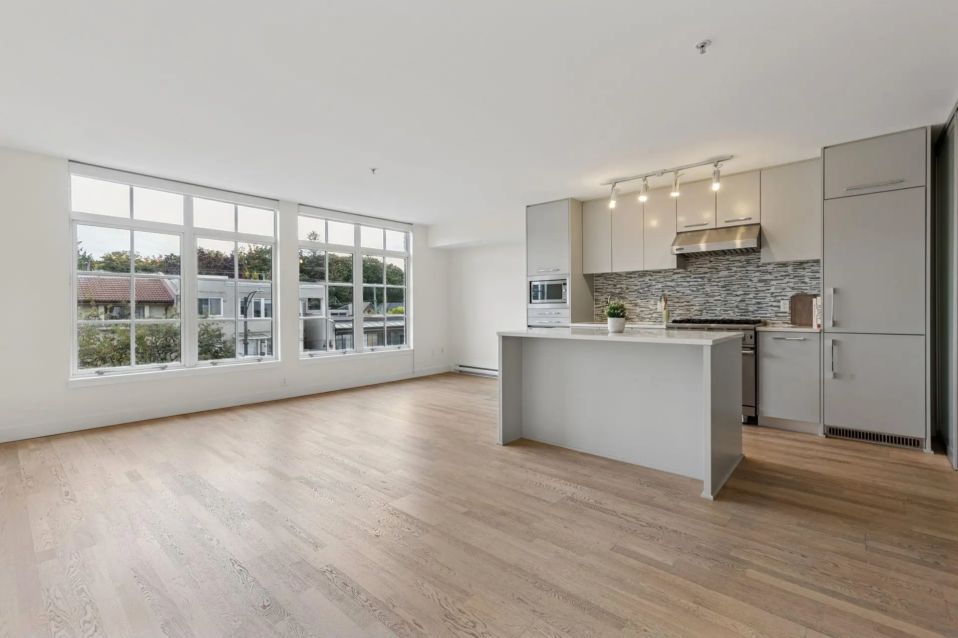 #306 4355 W 10th Avenue - Image 5