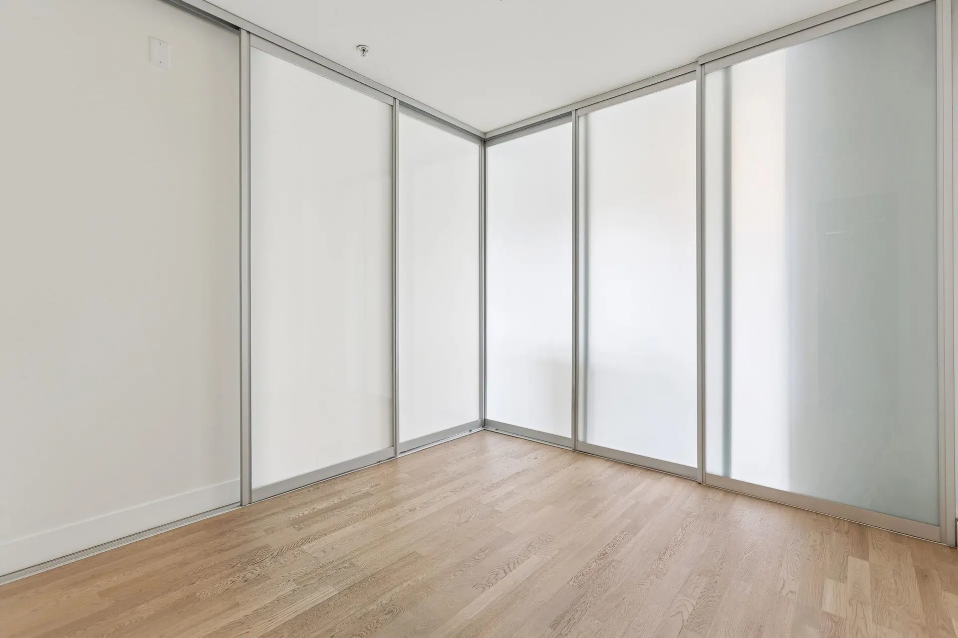 #306 4355 W 10th Avenue - Image 11