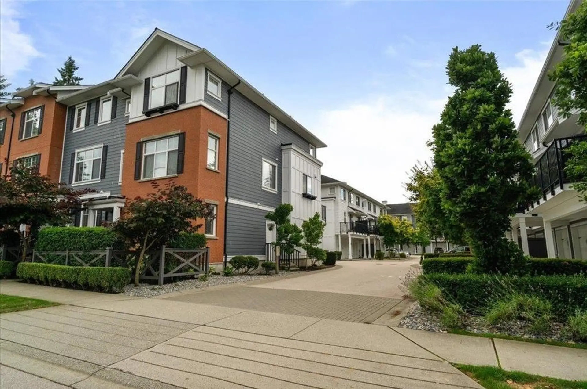 #45 16458 23a Avenue - Image 1