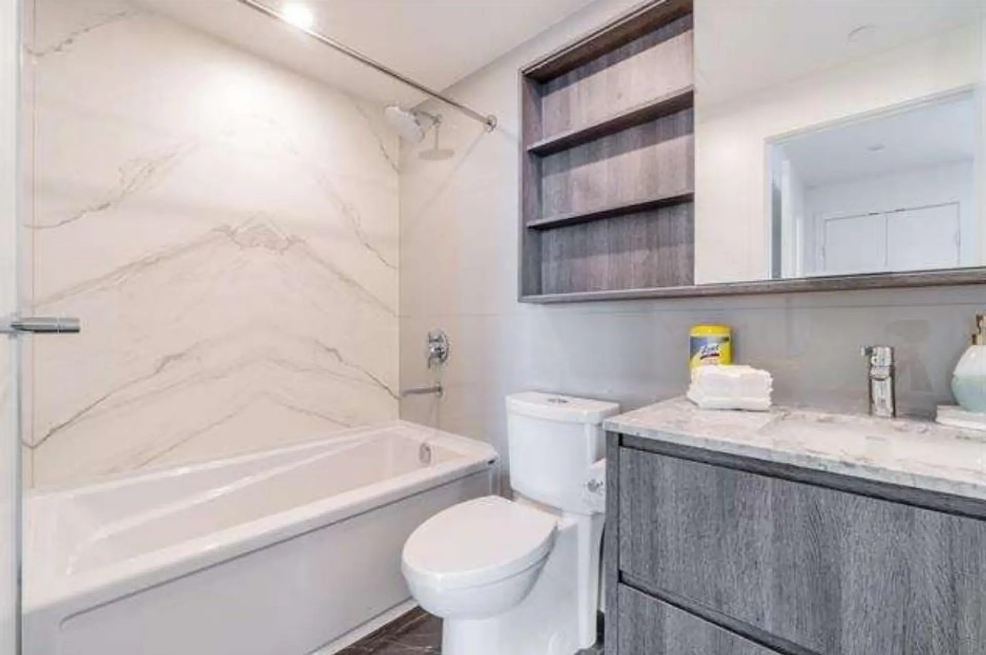 Property at #809 1441 JOHNSTON ROAD, White Rock, BC