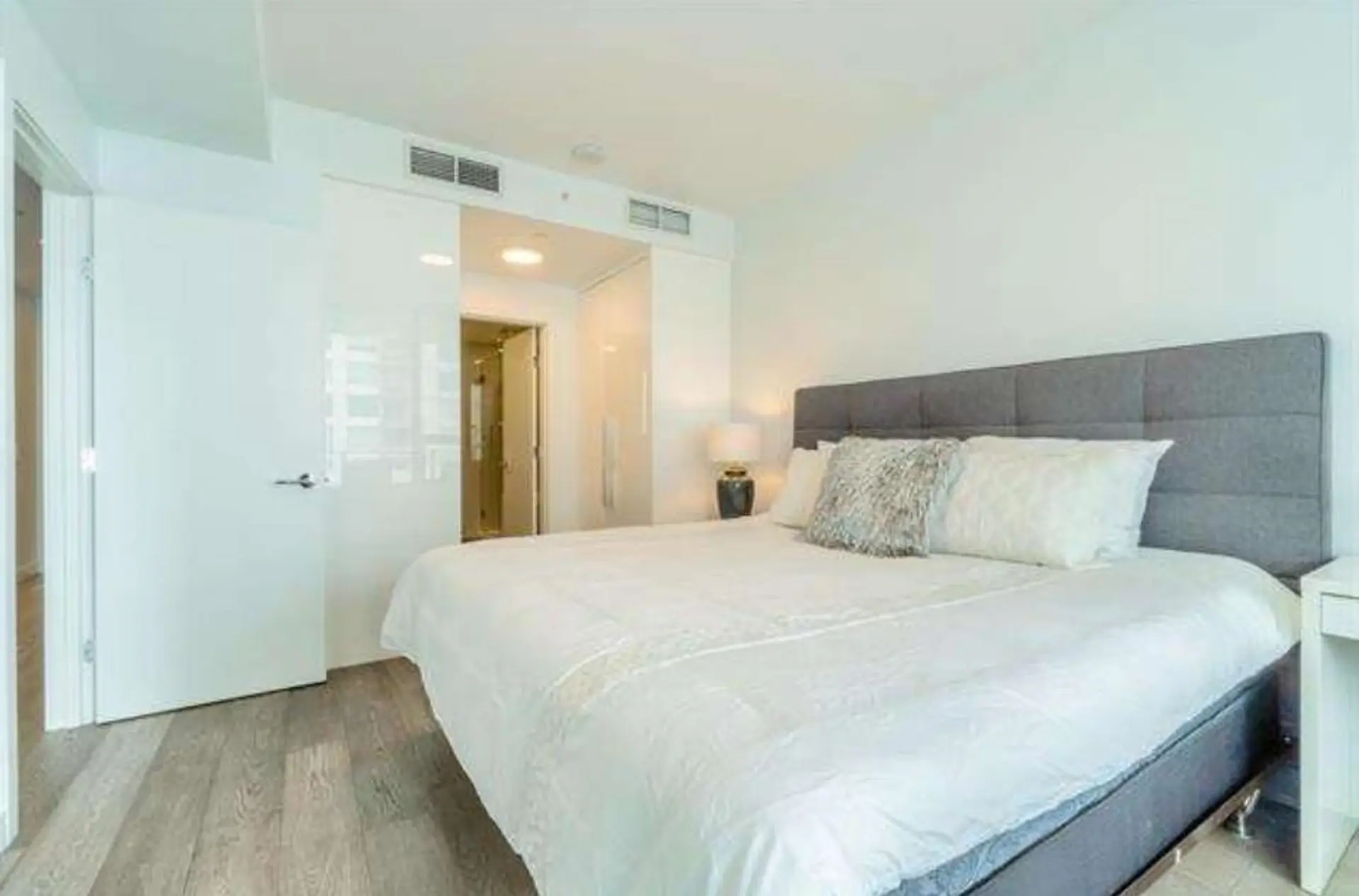 Property at #809 1441 JOHNSTON ROAD, White Rock, BC