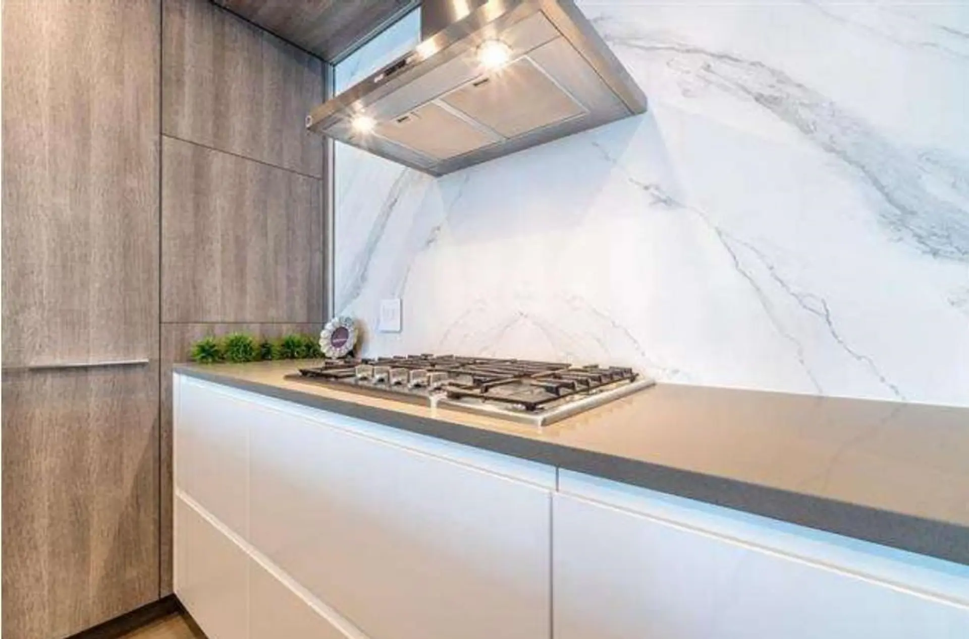 Property at #809 1441 JOHNSTON ROAD, White Rock, BC