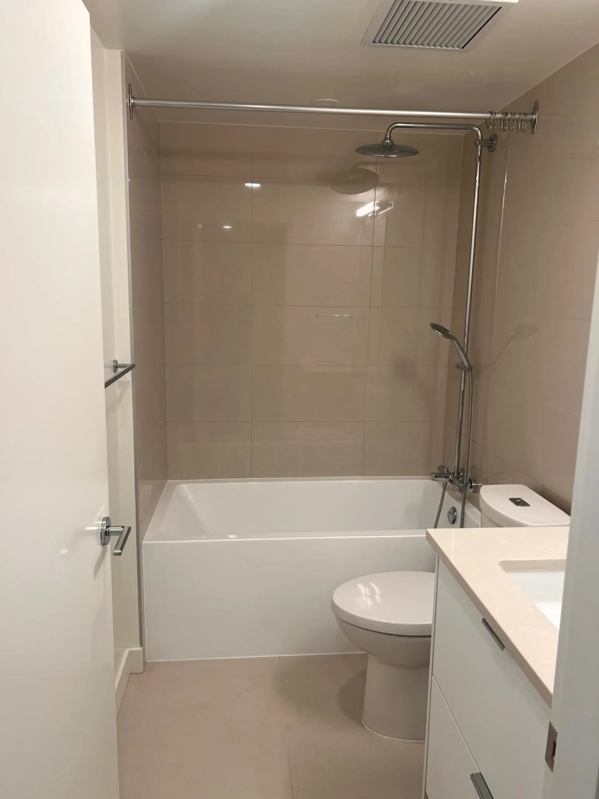 Property at #606 13675 107A AVENUE, Surrey, BC