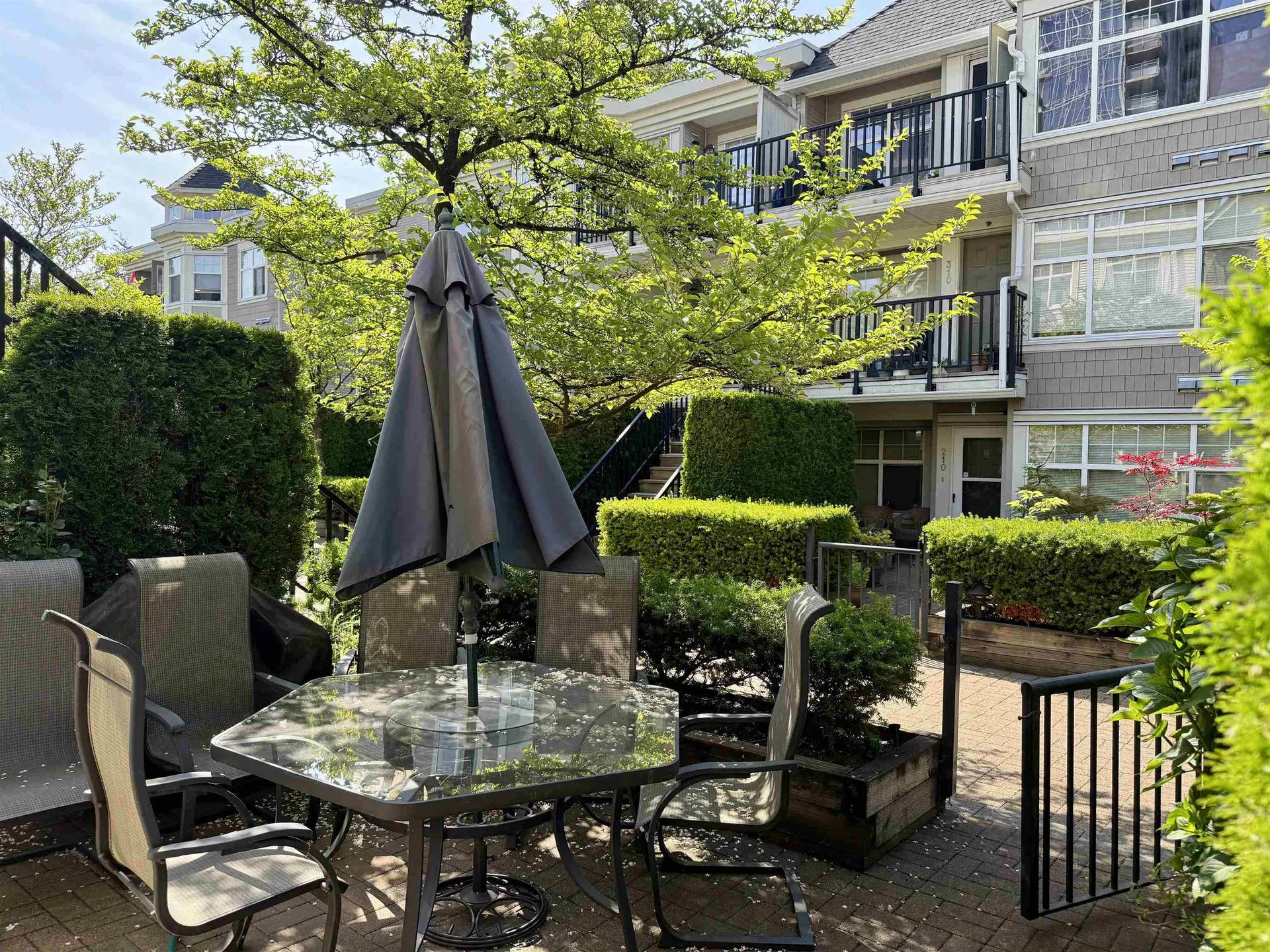 #12 7077 Edmonds Street - Image 1