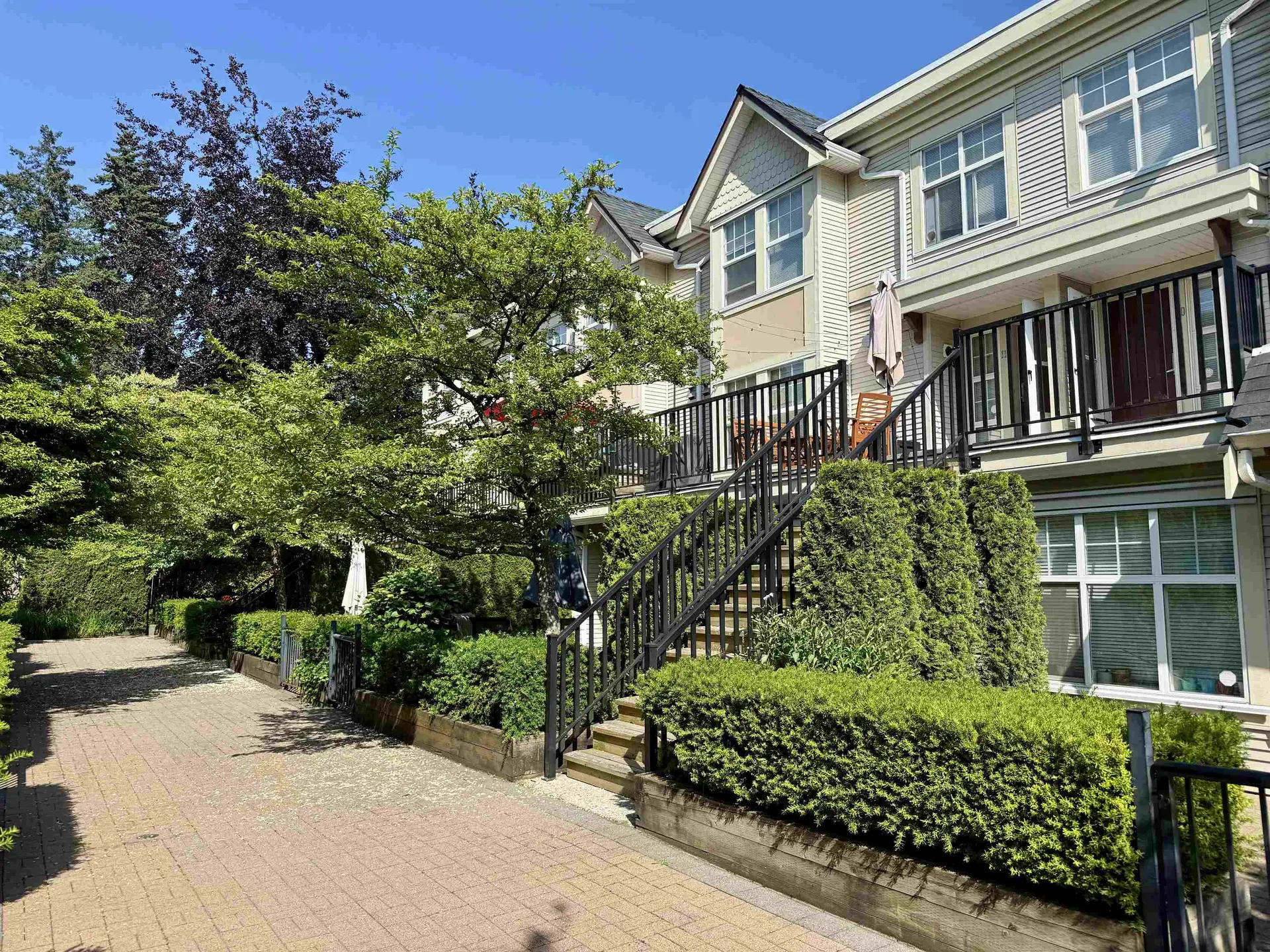 #12 7077 Edmonds Street - Image 4