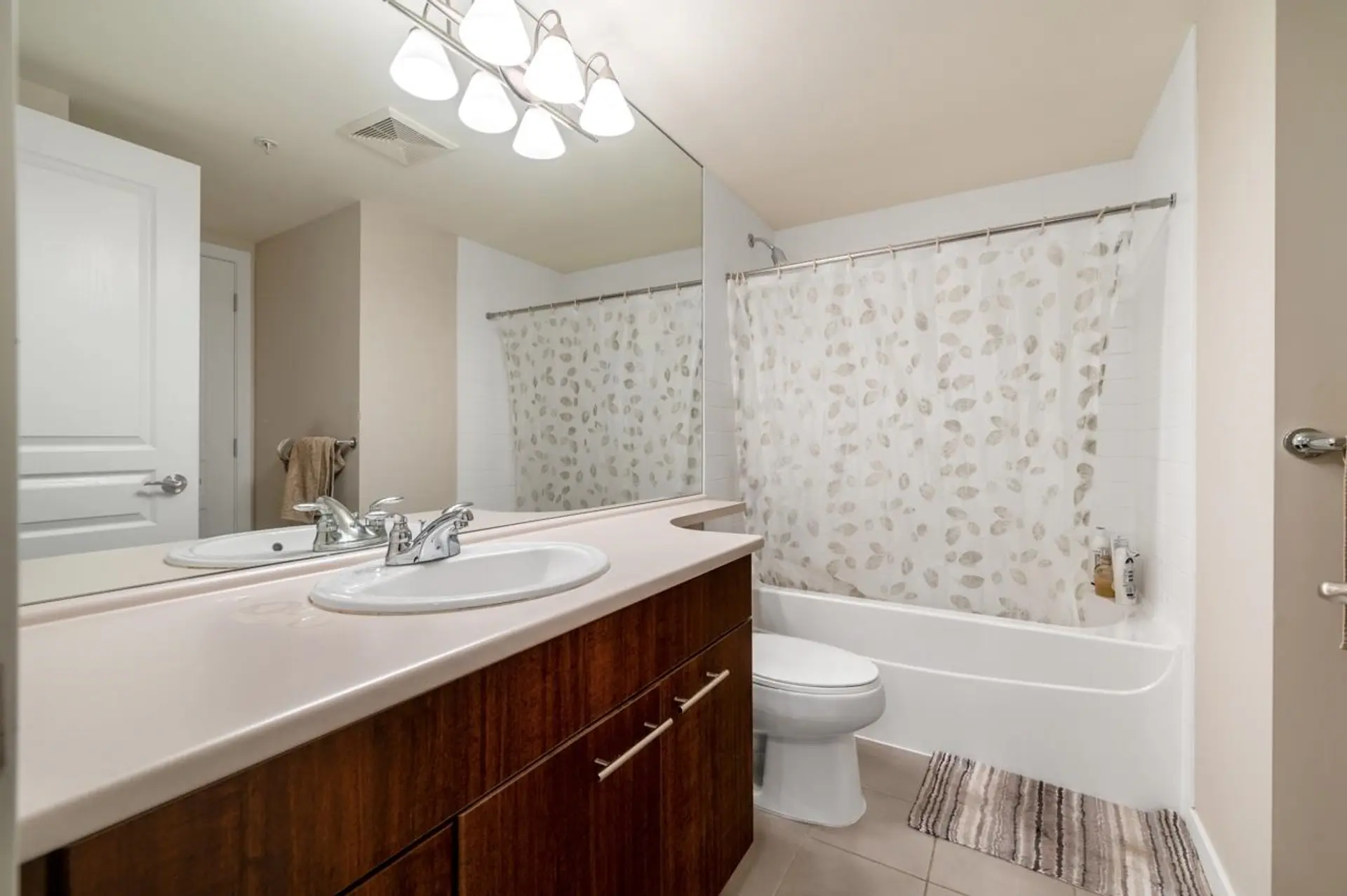 #210 4868 Brentwood Drive - Image 10