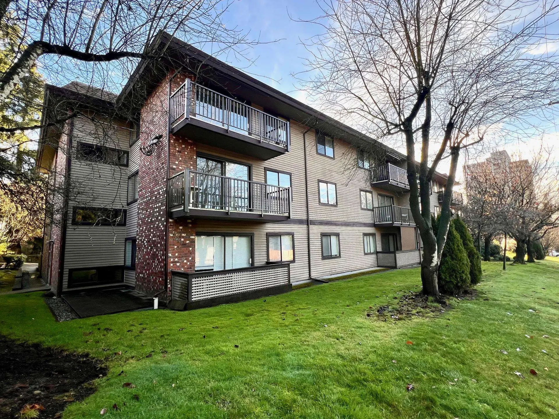 Property at #202 535 BLUE MOUNTAIN STREET, Coquitlam, BC