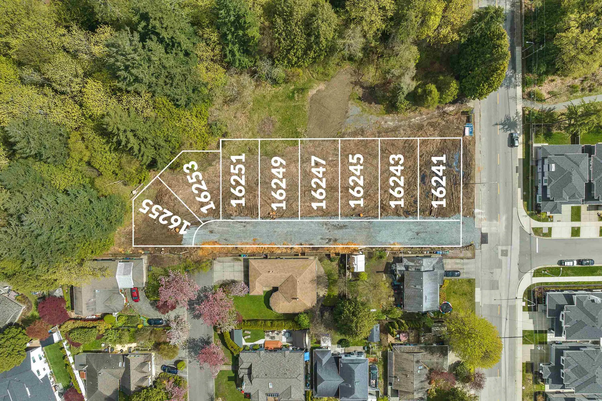 16255 10 Avenue - Image 2