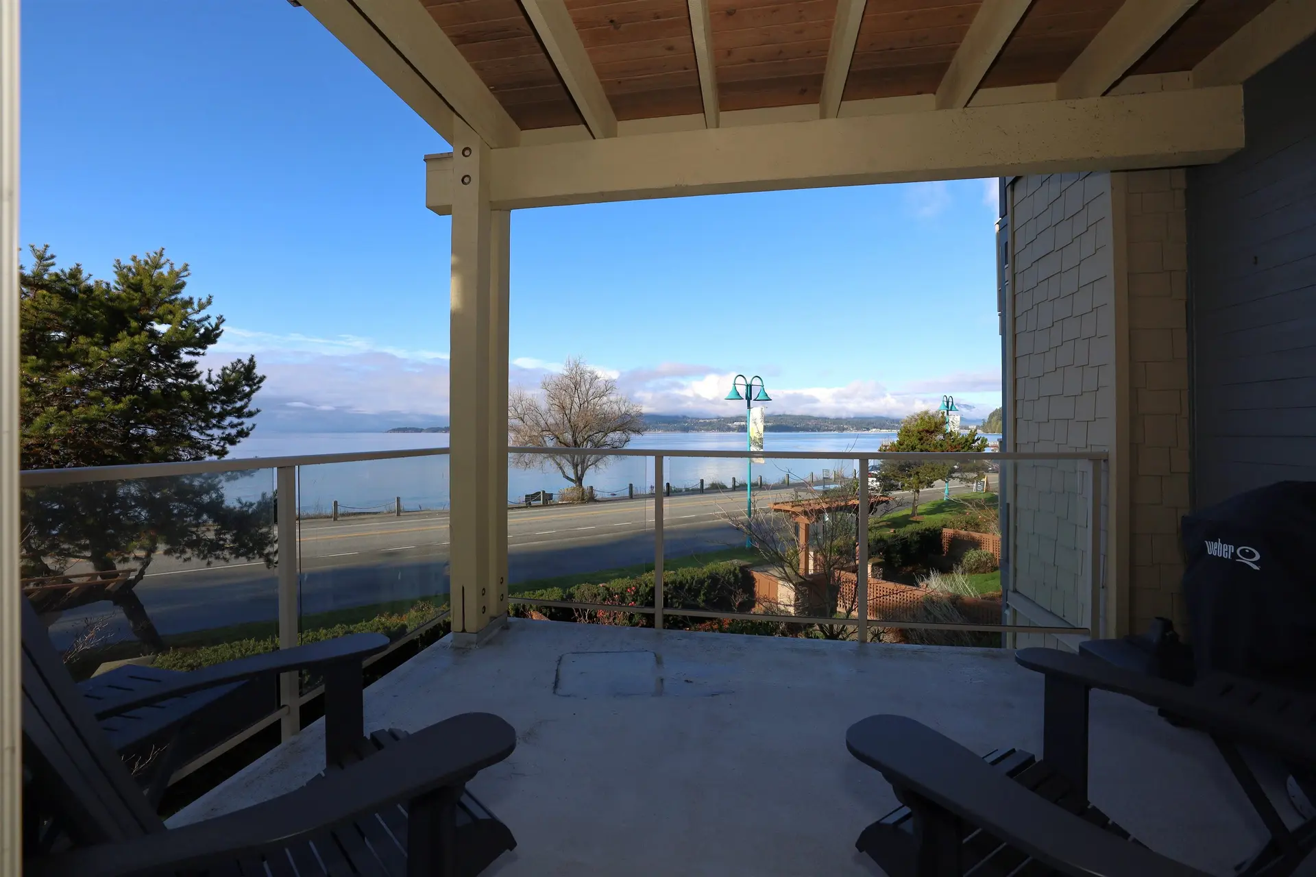 #226 5160 Davis Bay Road - Image 6