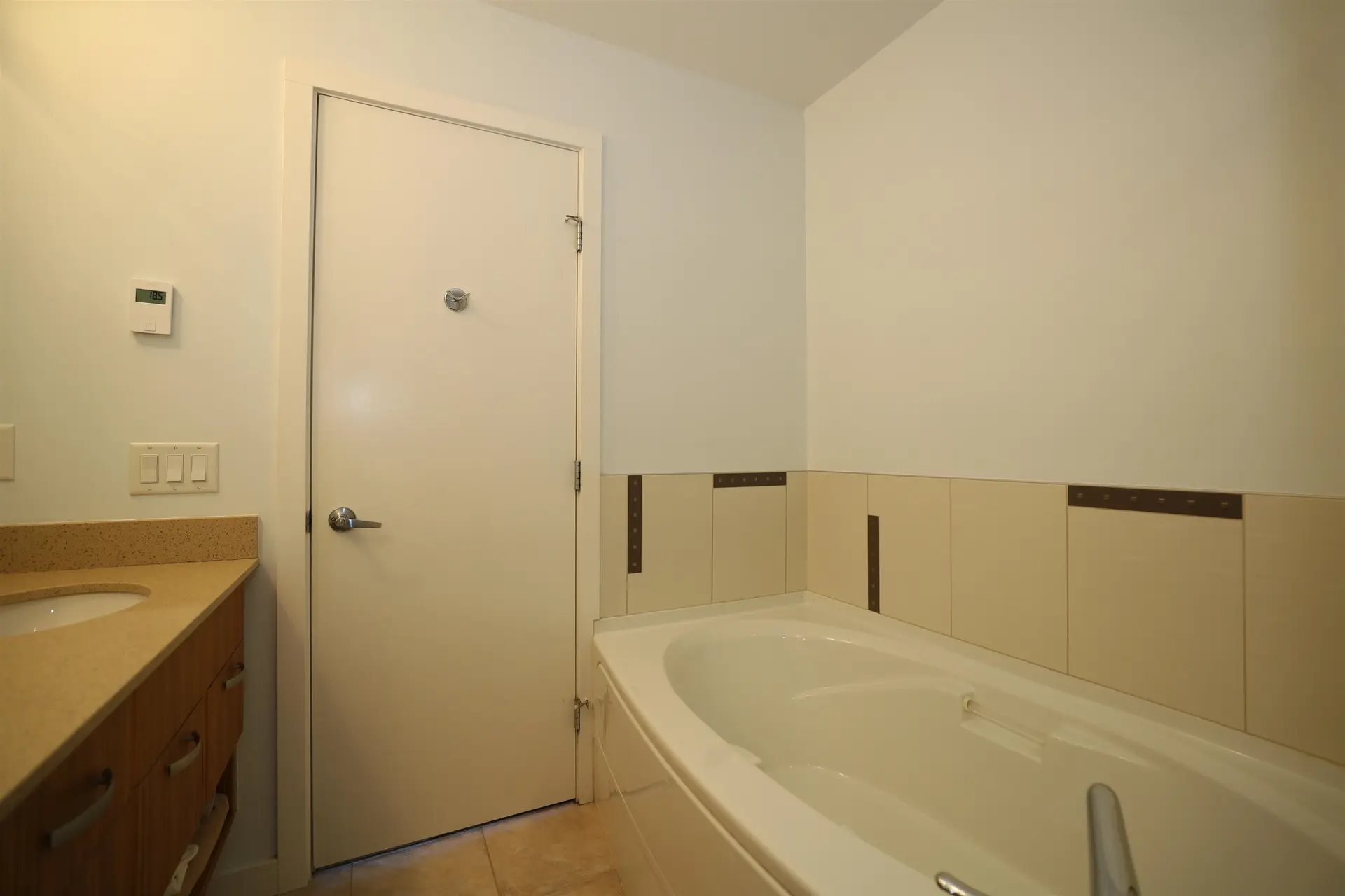 #226 5160 Davis Bay Road - Image 13