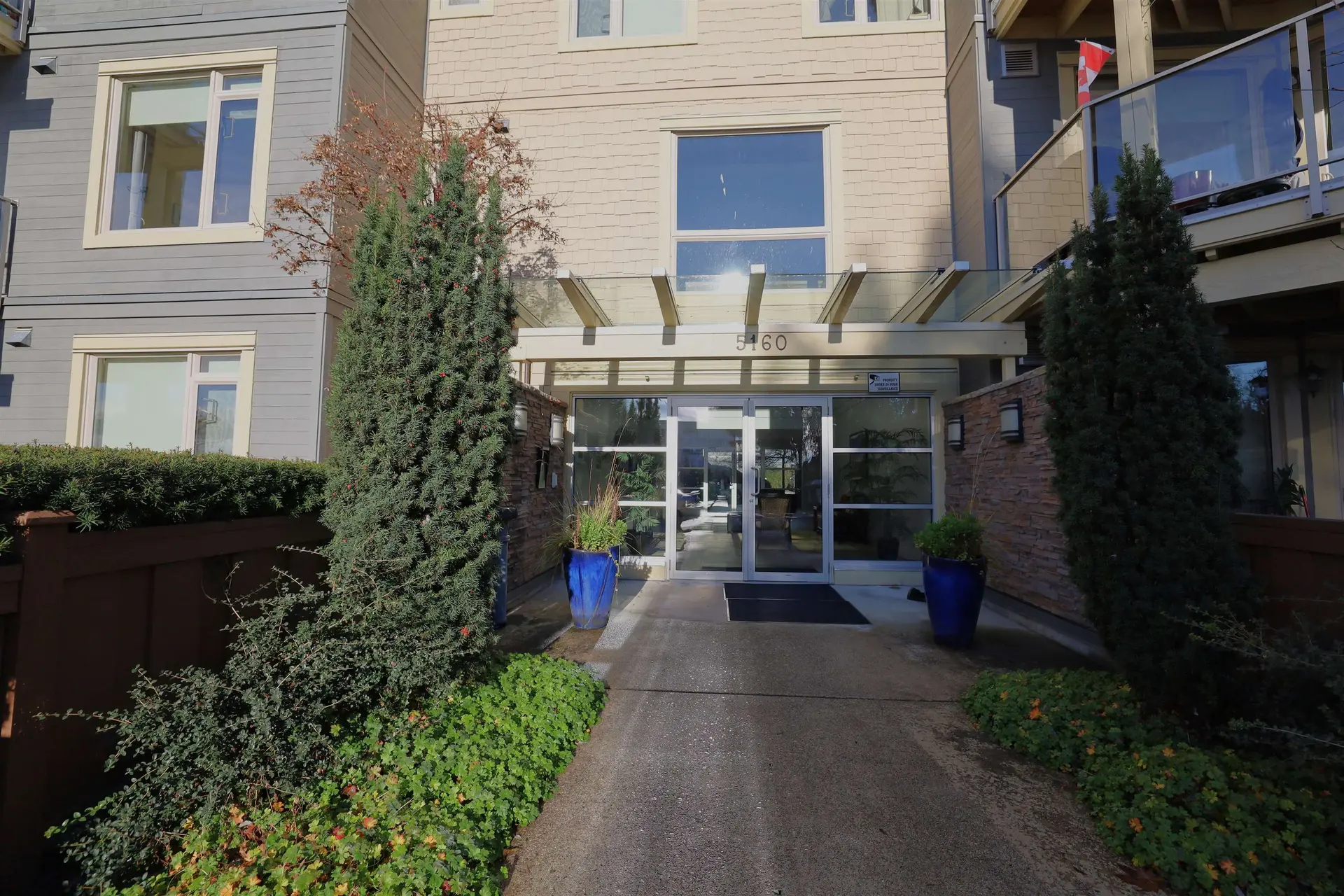#226 5160 Davis Bay Road - Image 18