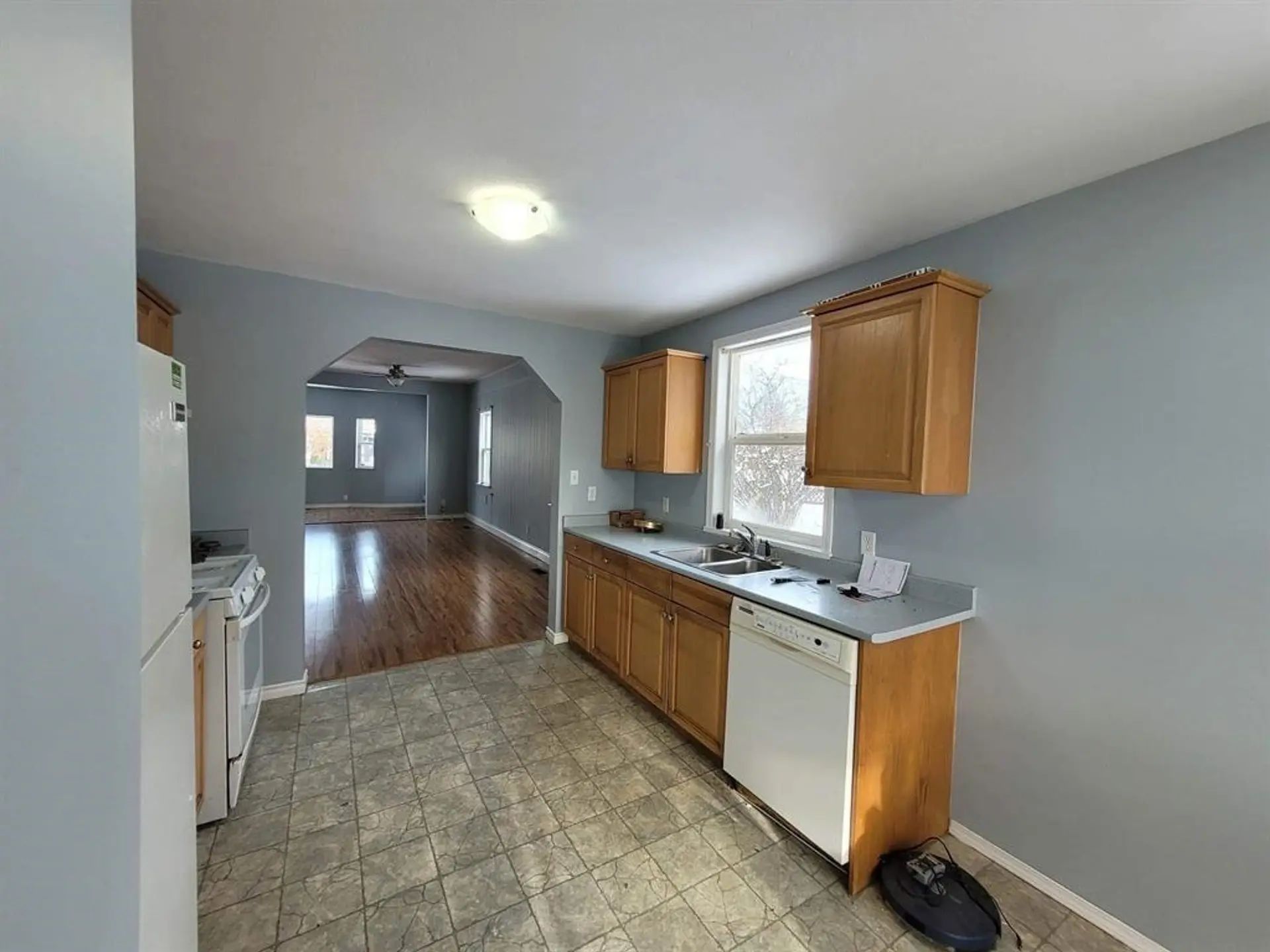 45858 Reece Avenue - Image 13