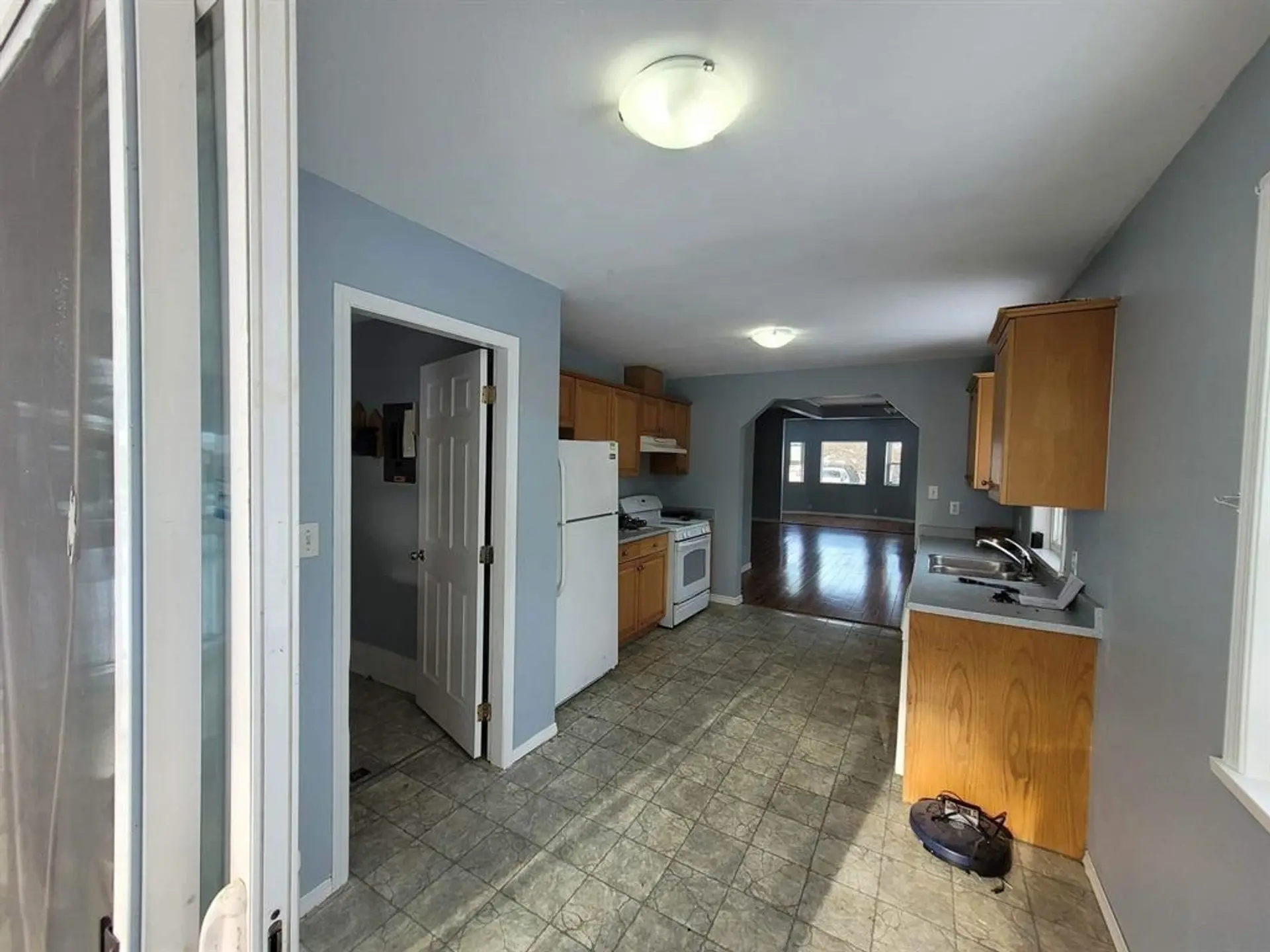 45858 Reece Avenue - Image 12