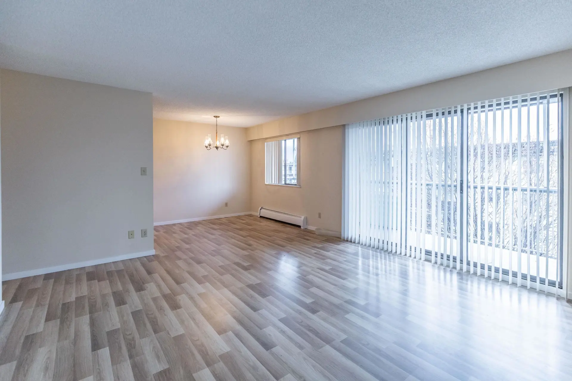 #306 9425 Nowell Street - Image 6