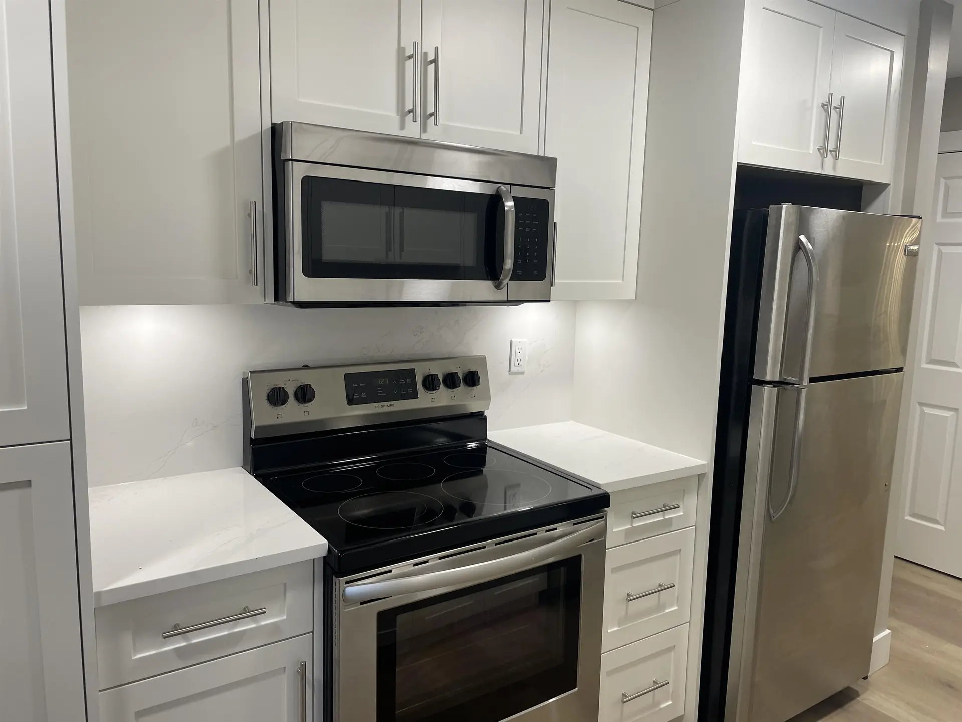 #215 2551 Willow Lane - Image 6