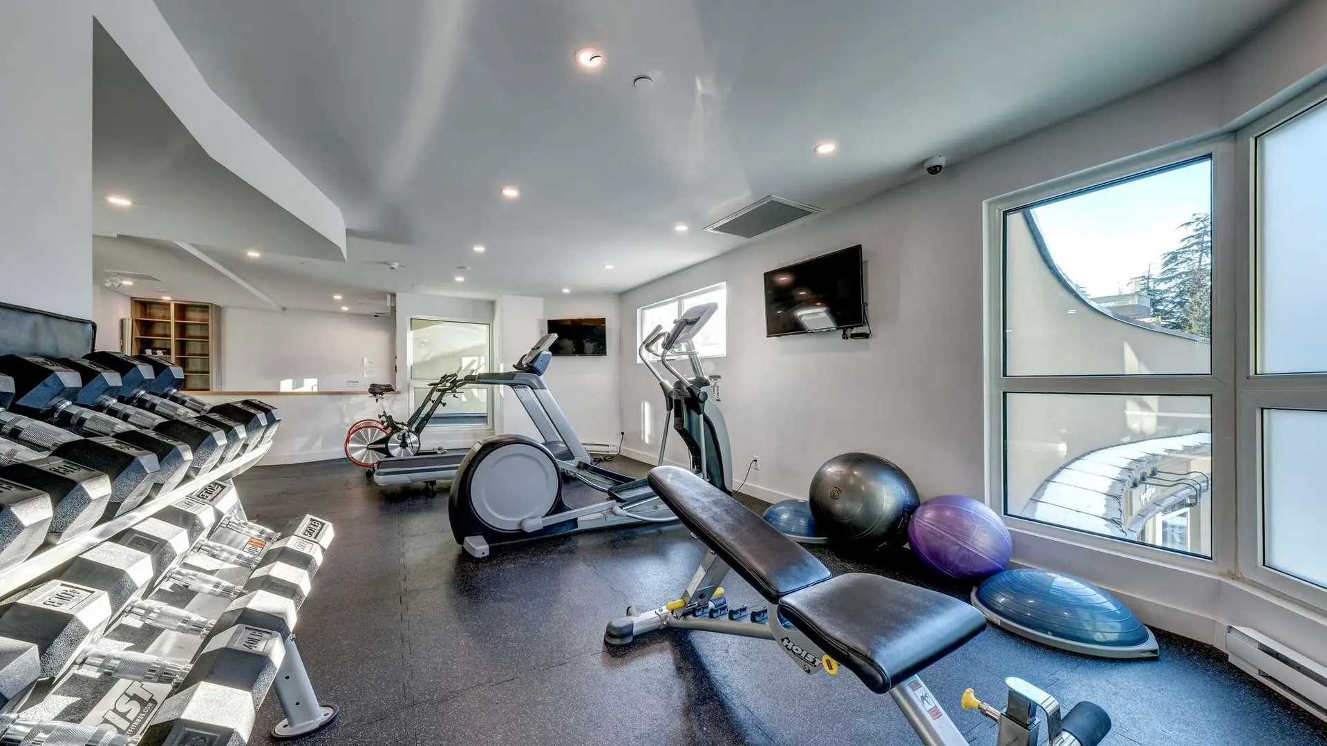 Property at #401 4557 BLACKCOMB WAY, Whistler, BC