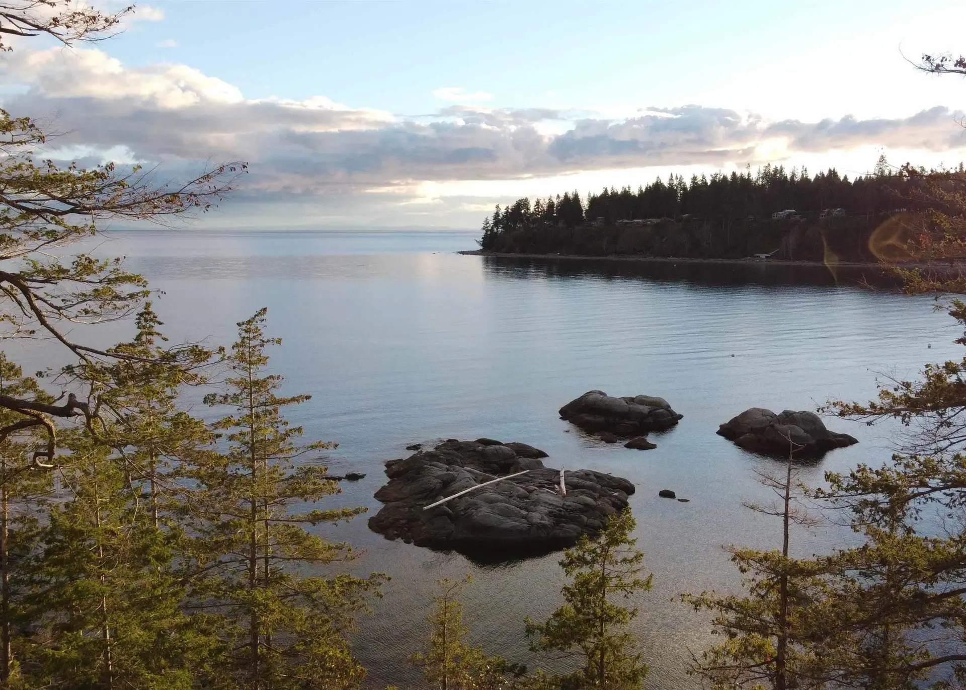 Property at 7643 COVE BEACH ROAD, Halfmoon Bay, BC