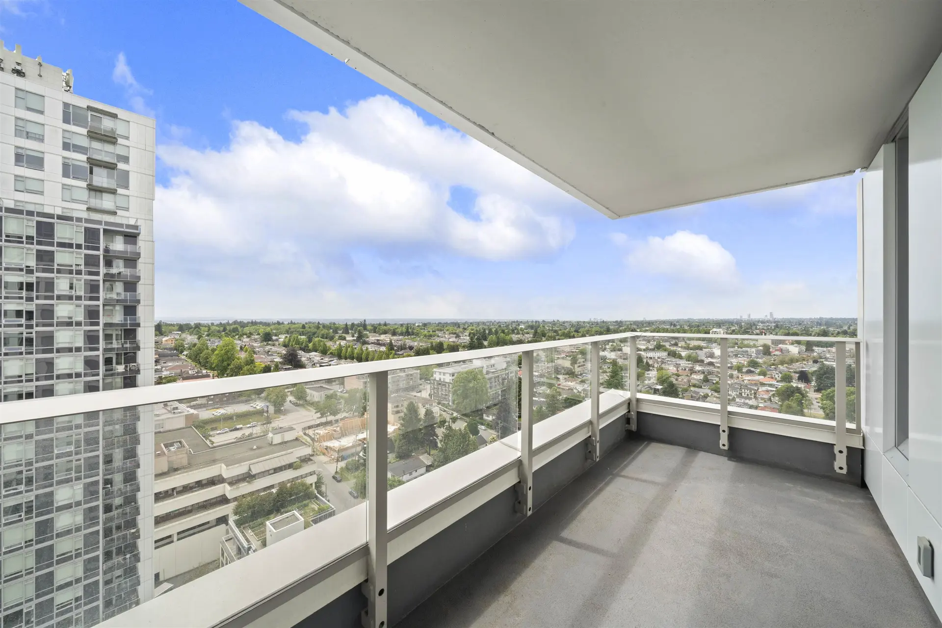 #2709 5515 Boundary Road - Image 13