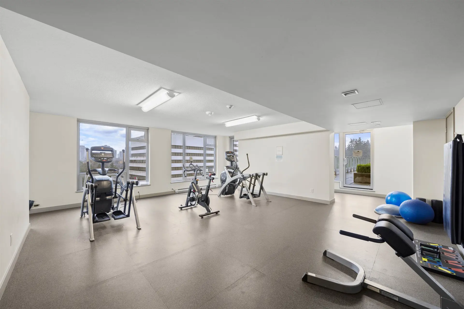 #2709 5515 Boundary Road - Image 19