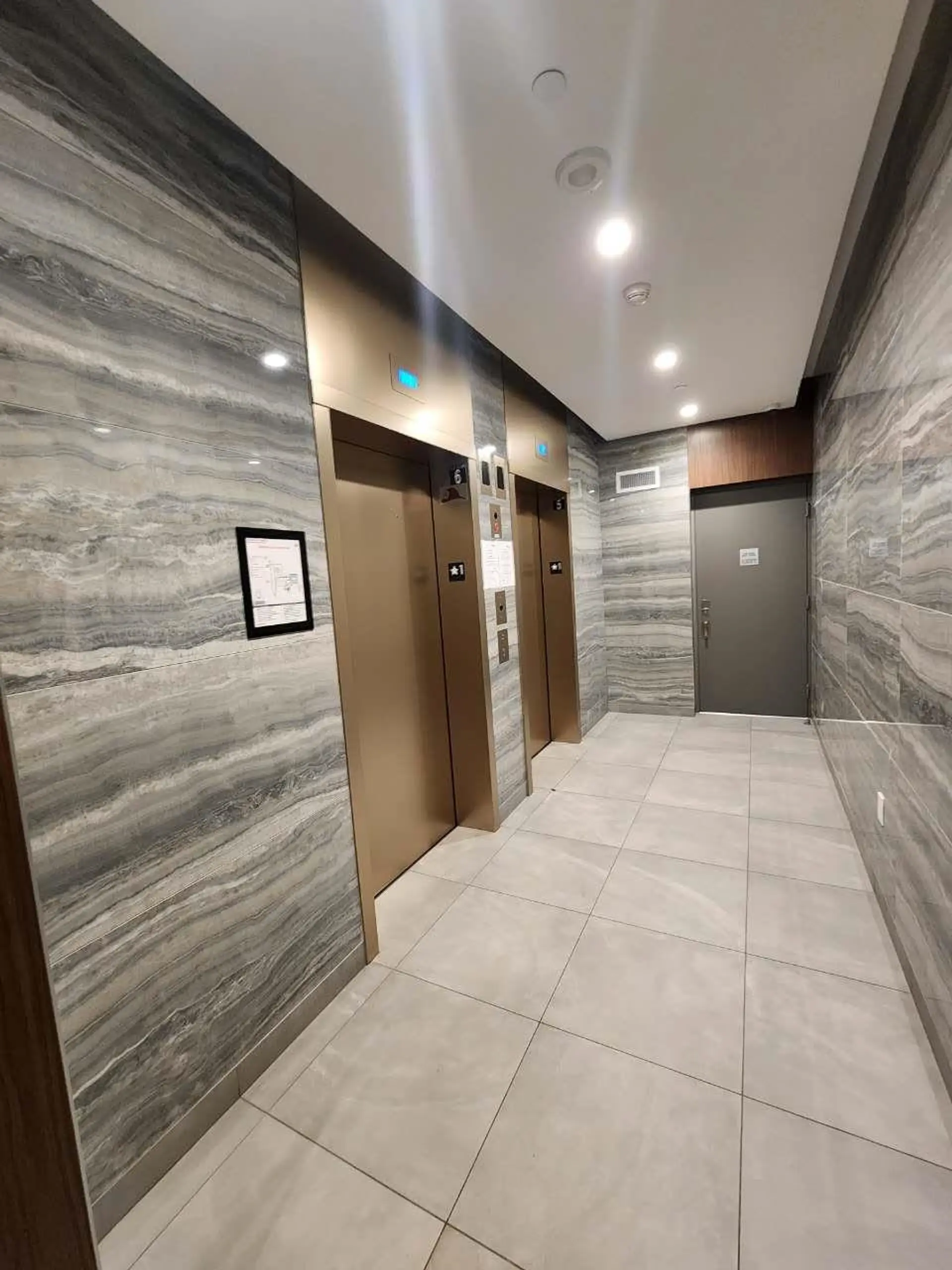 Property at #1605 8199 CAPSTAN WAY, Richmond, BC