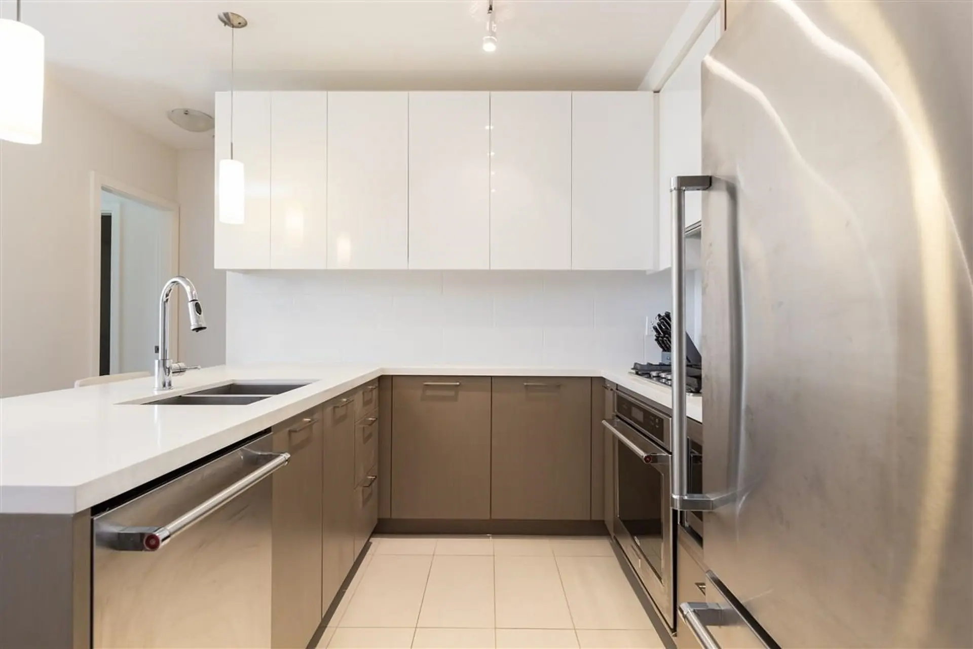 Property at #805 3080 LINCOLN AVENUE, Coquitlam, BC