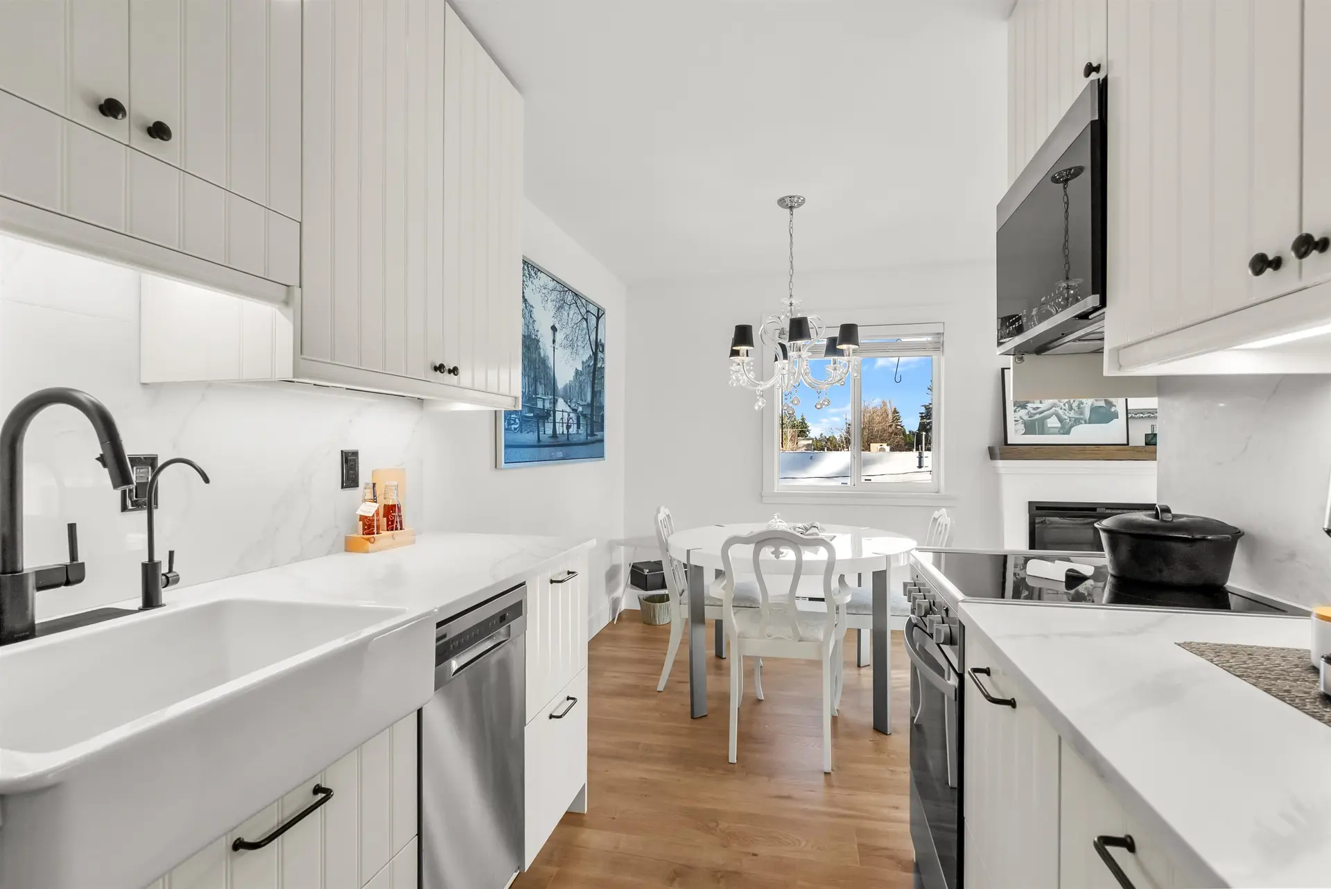 #204 5553 16 Avenue - Image 1