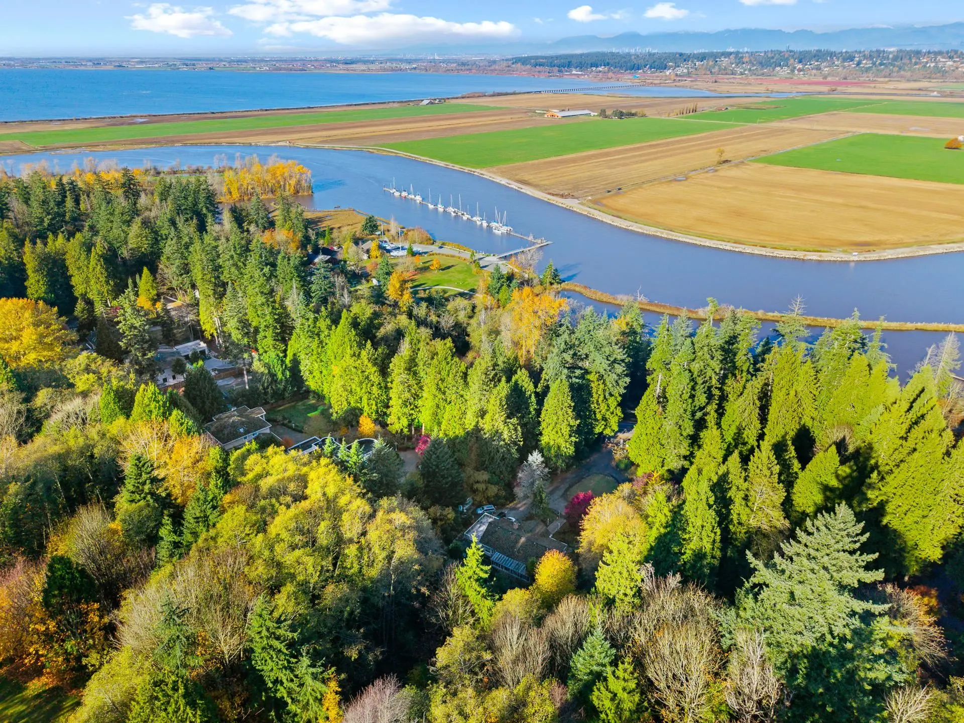 Property at 13838 CRESCENT ROAD, Surrey, BC