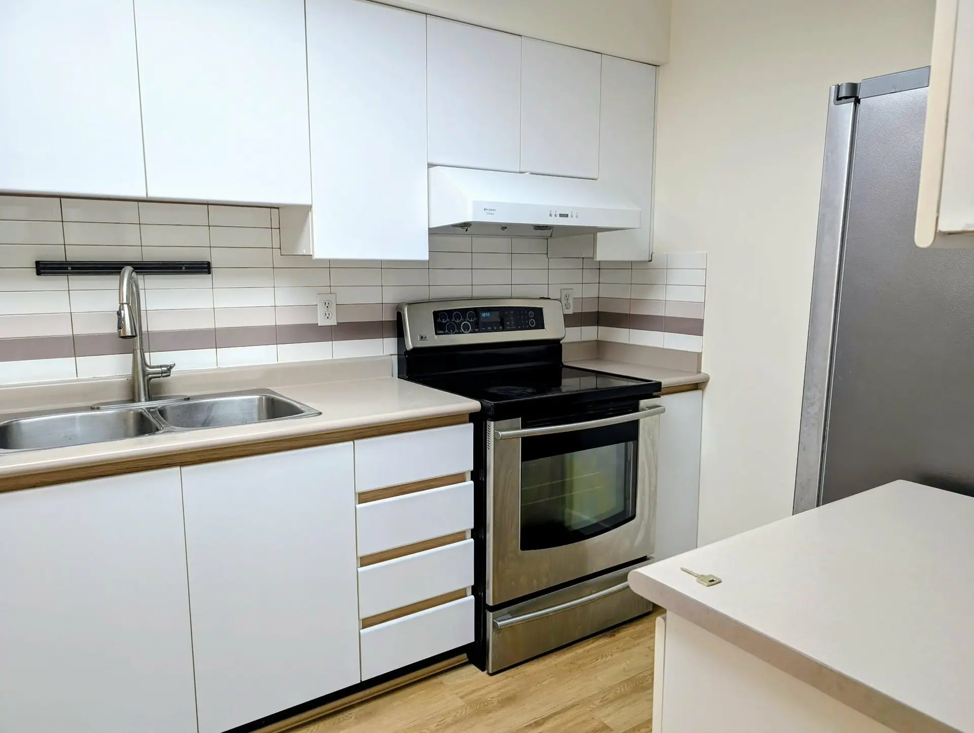#108 5488 Arcadia Road - Image 2