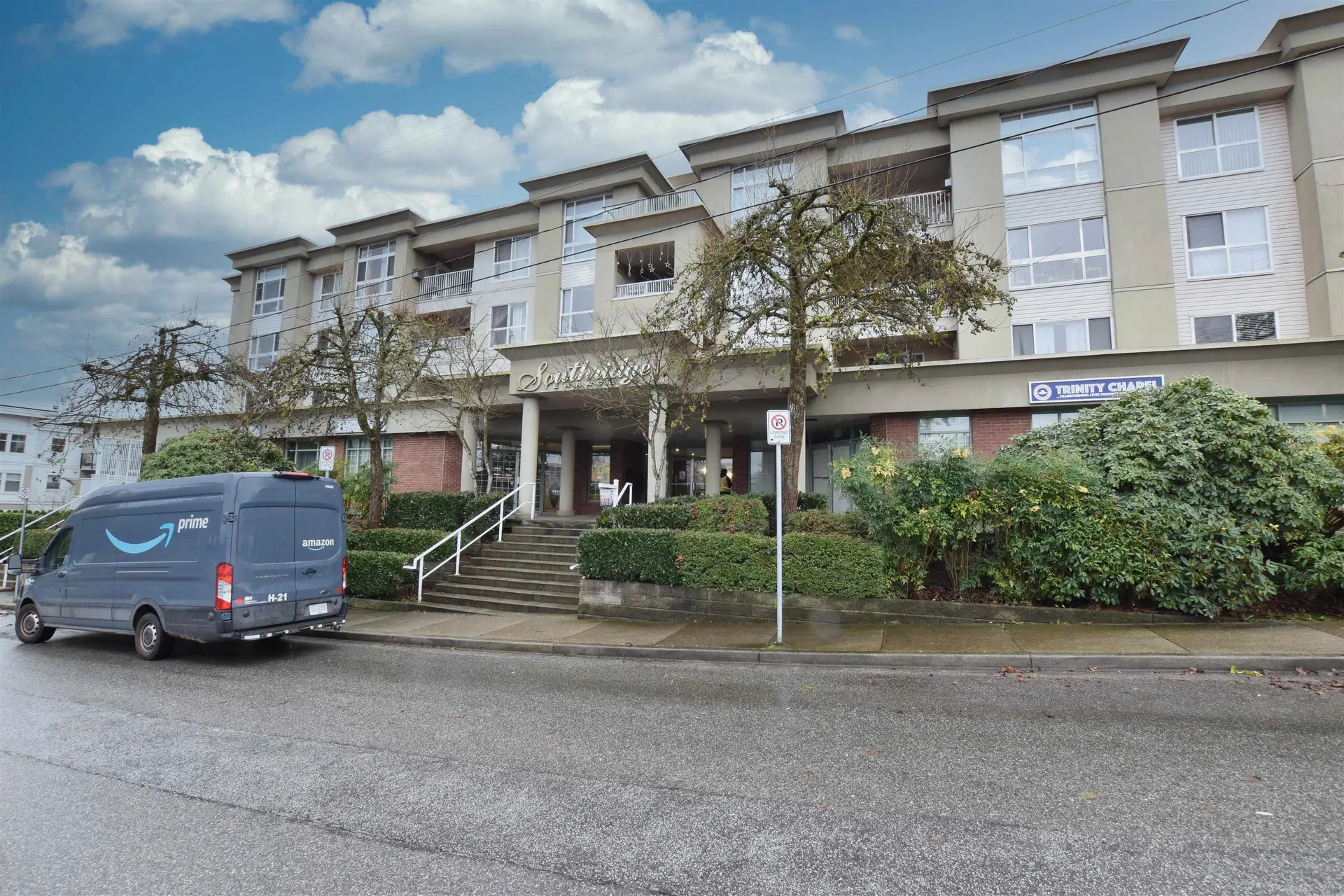 #206 22230 North Avenue - Image 1